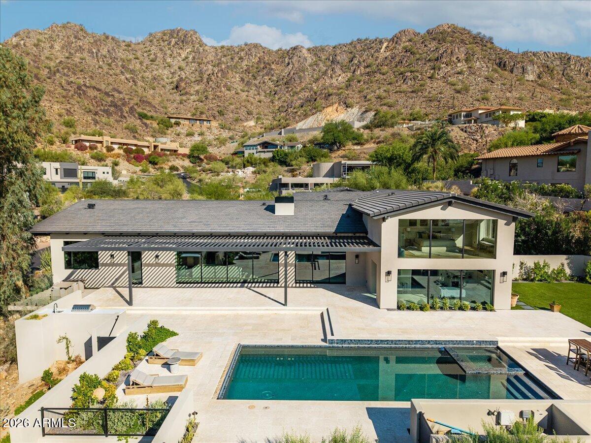 7347 N RED LEDGE Drive