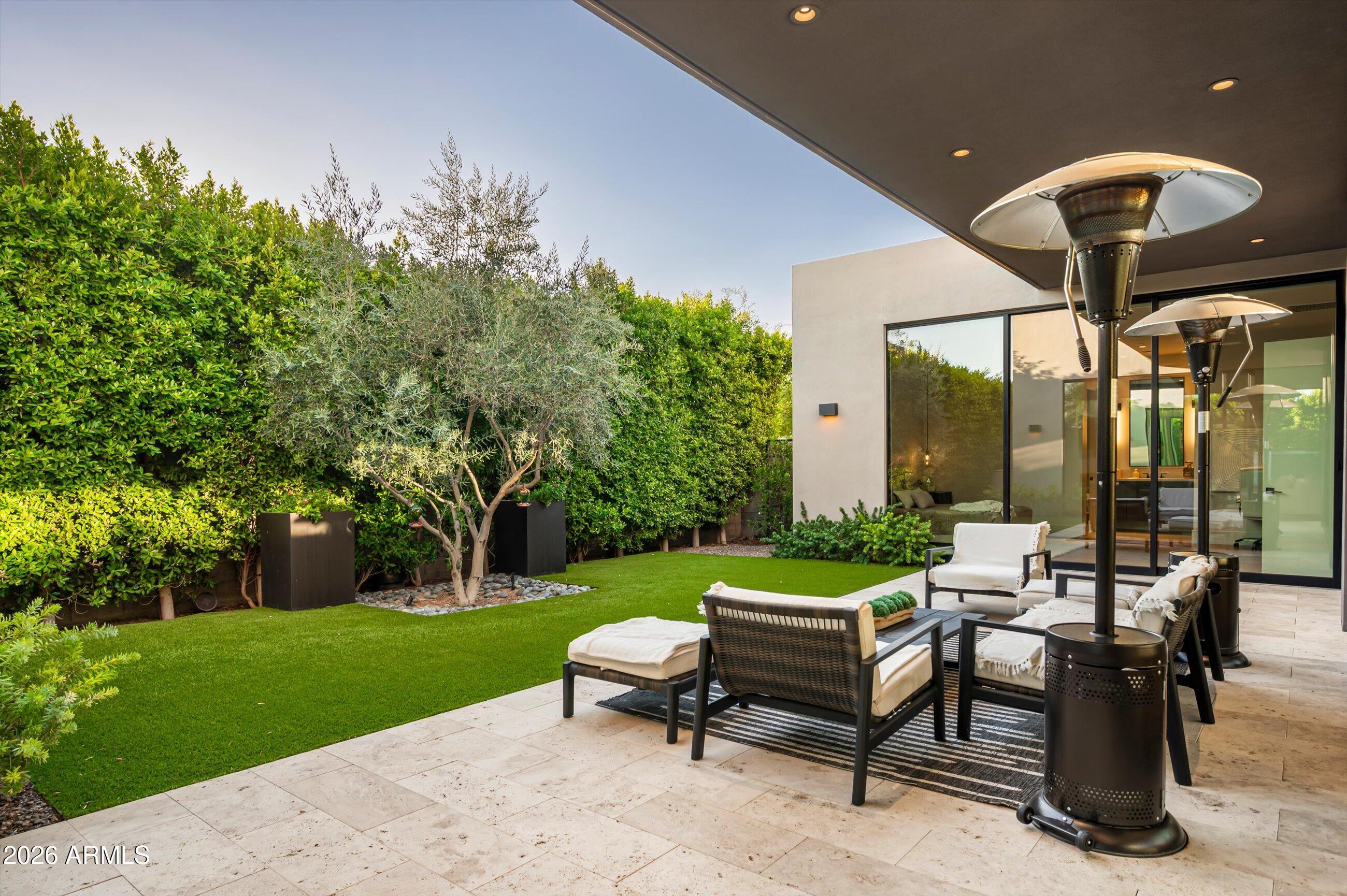 6893 E CACTUS WREN Road