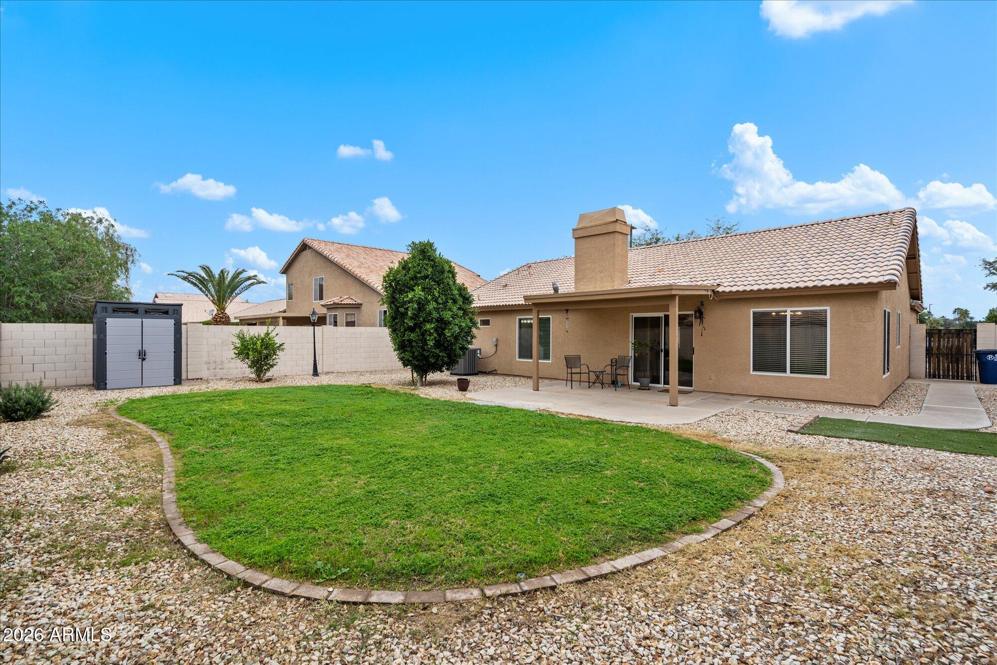 243 W BAYLOR Lane