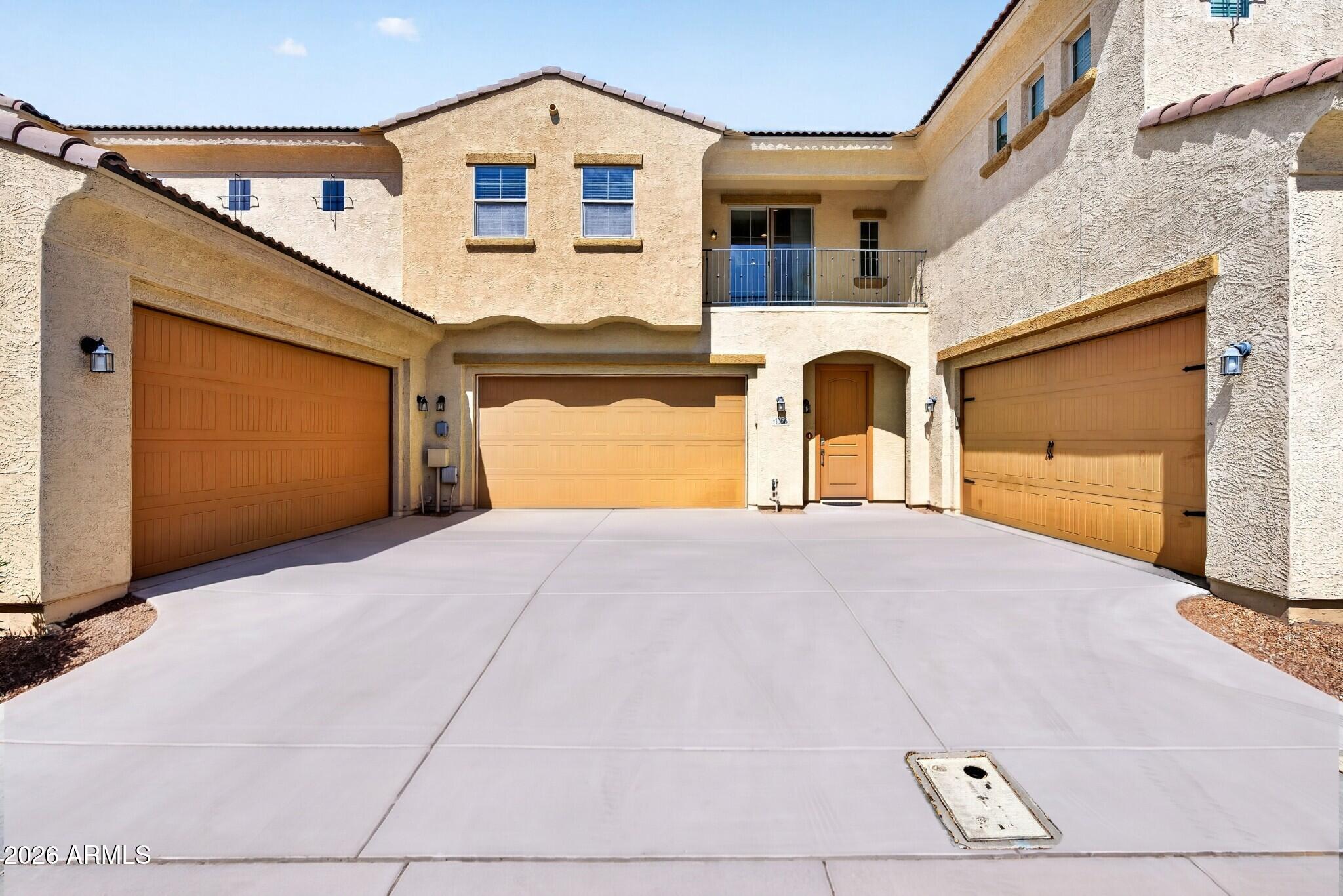 1367 S COUNTRY CLUB Drive 1056