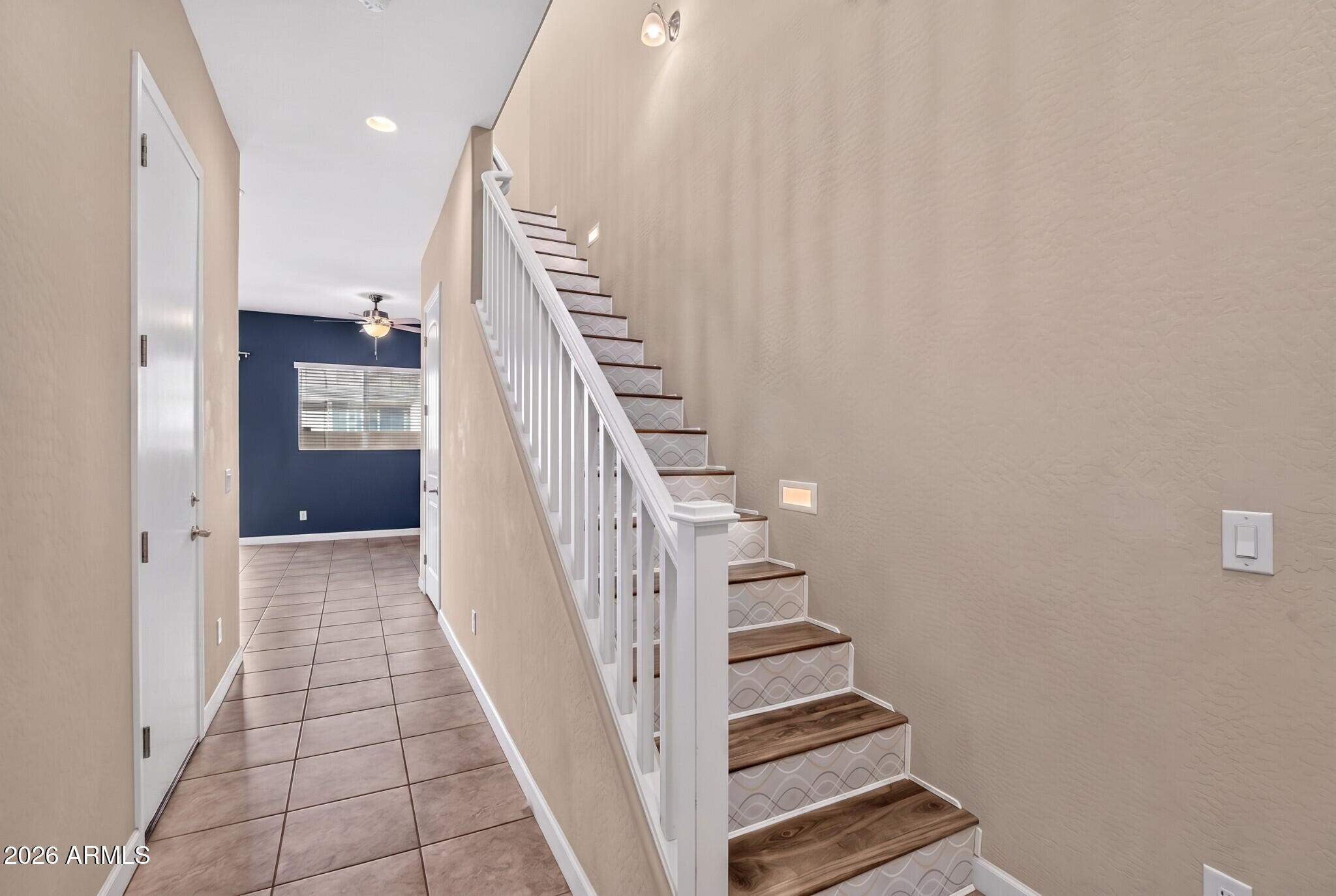 1367 S COUNTRY CLUB Drive 1056