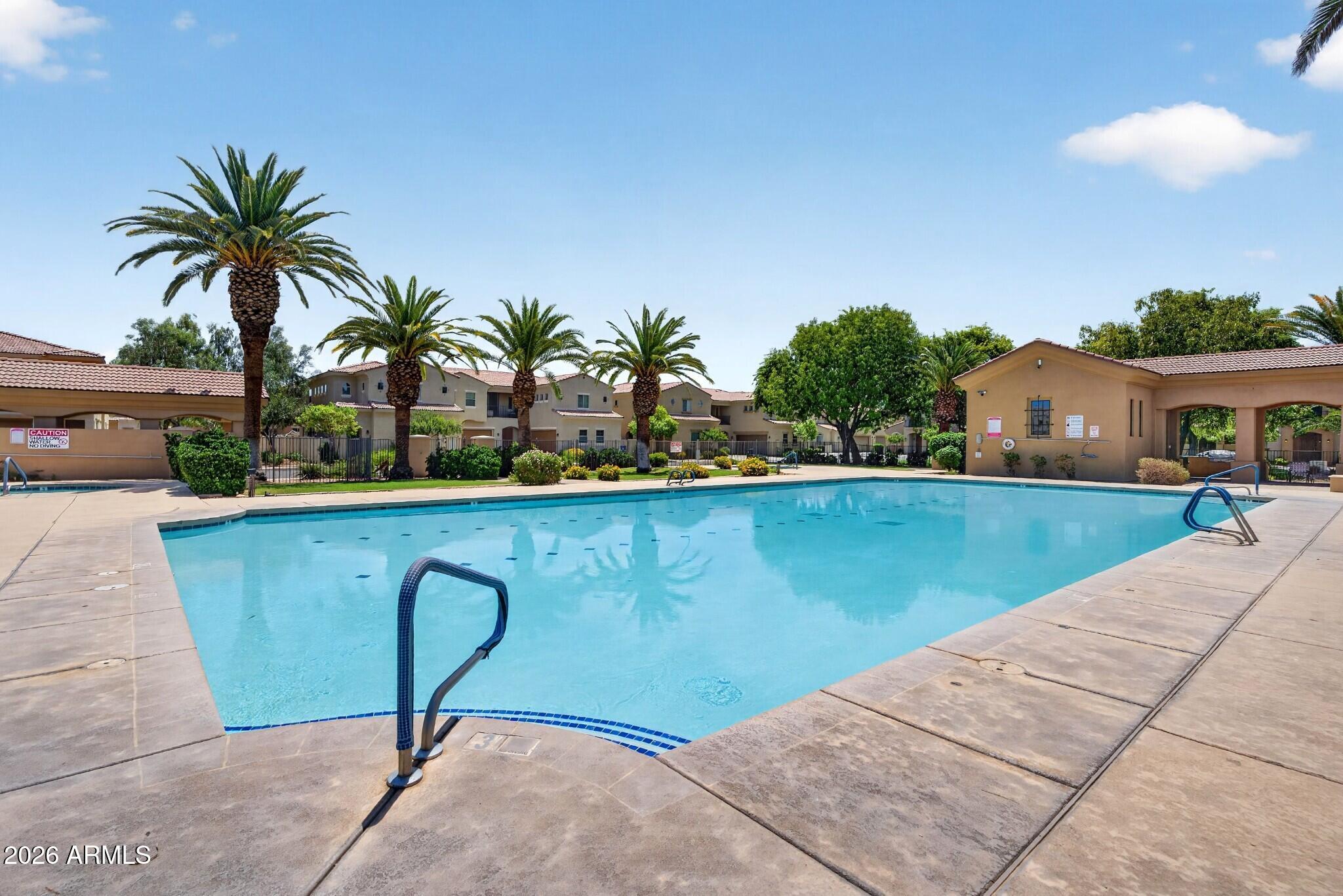 1367 S COUNTRY CLUB Drive 1056
