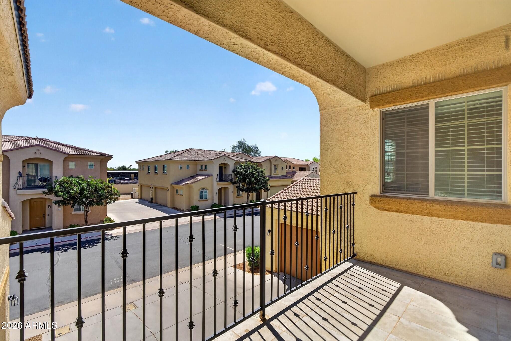 1367 S COUNTRY CLUB Drive 1056
