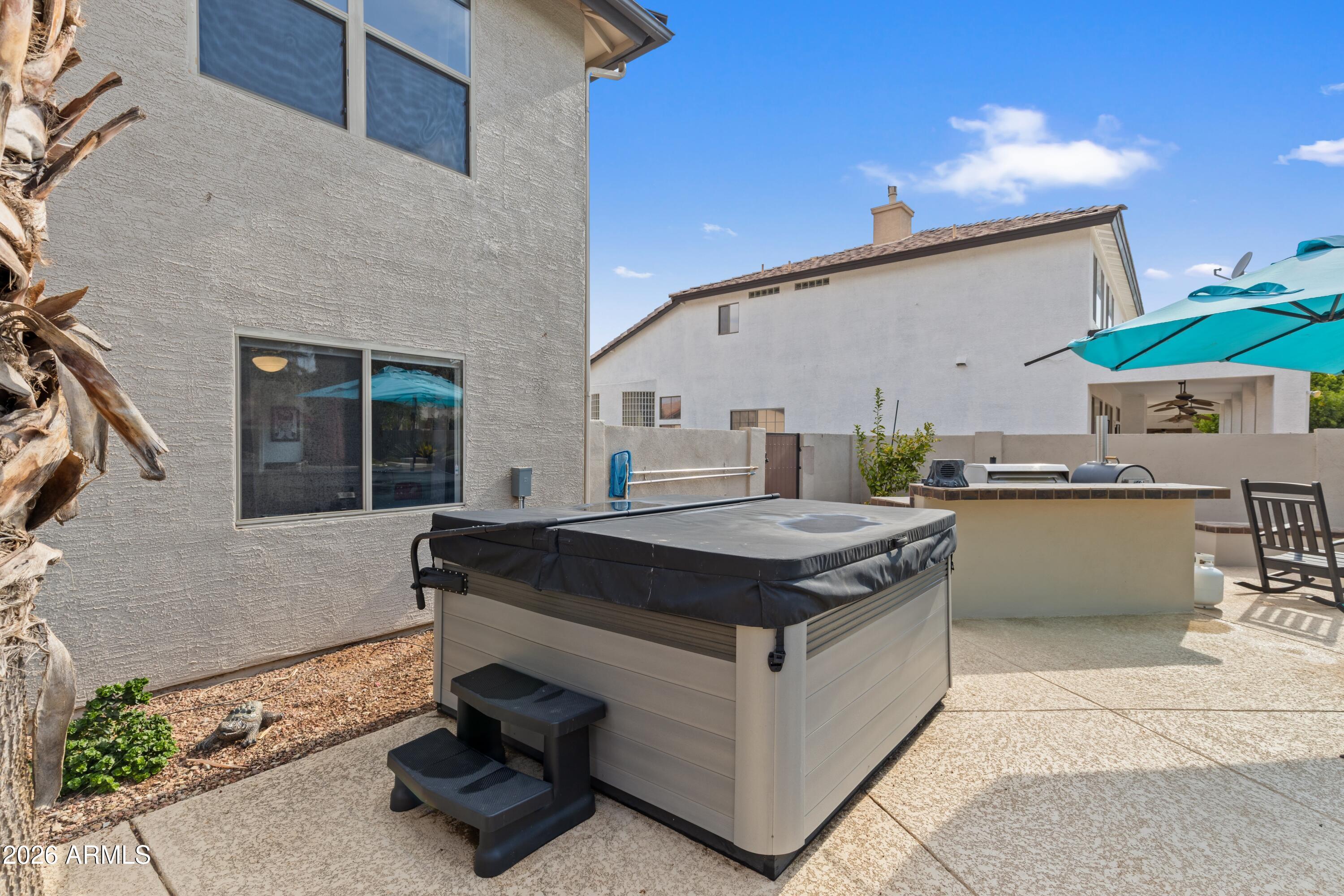 1694 E MEAD Drive