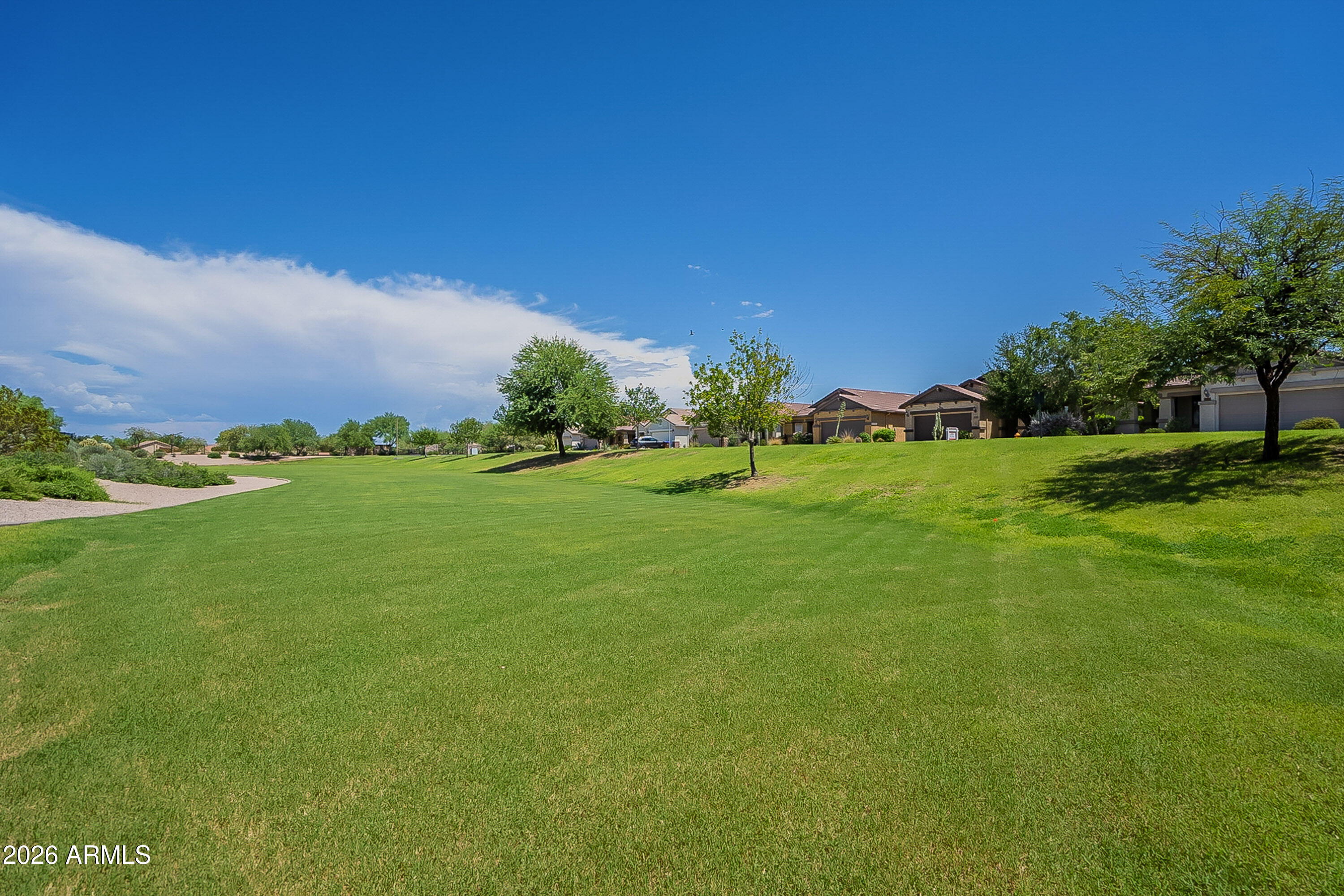 1055 E DESERT MOON Trail