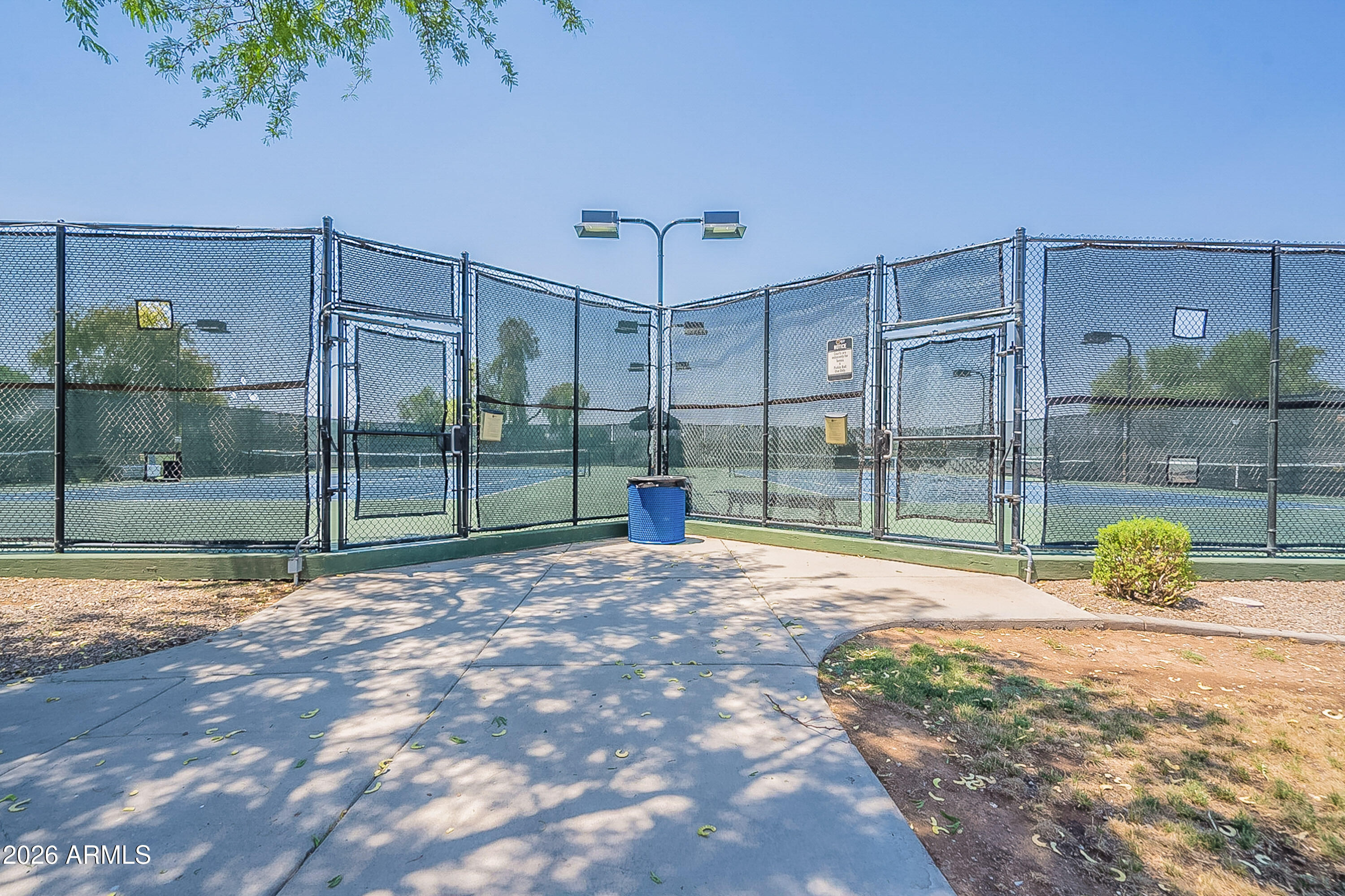 1055 E DESERT MOON Trail