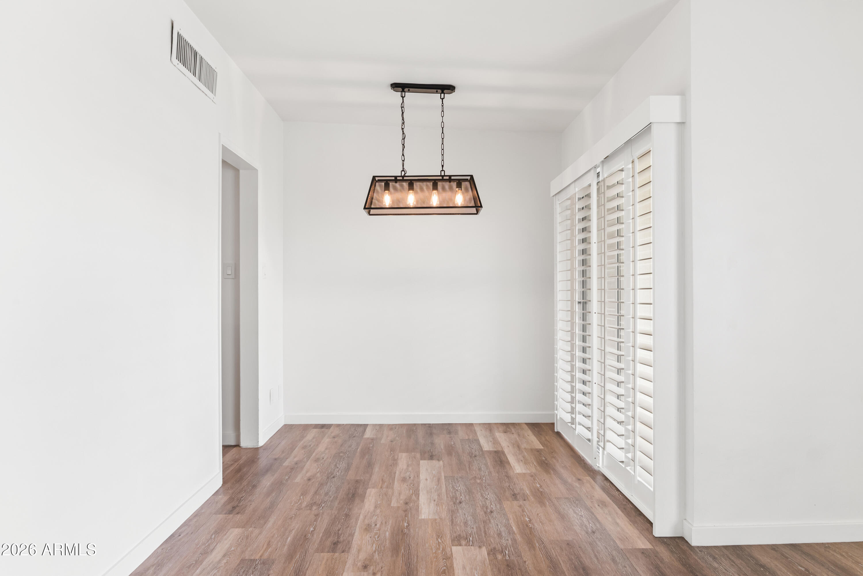 3242 E CAMELBACK Road 204