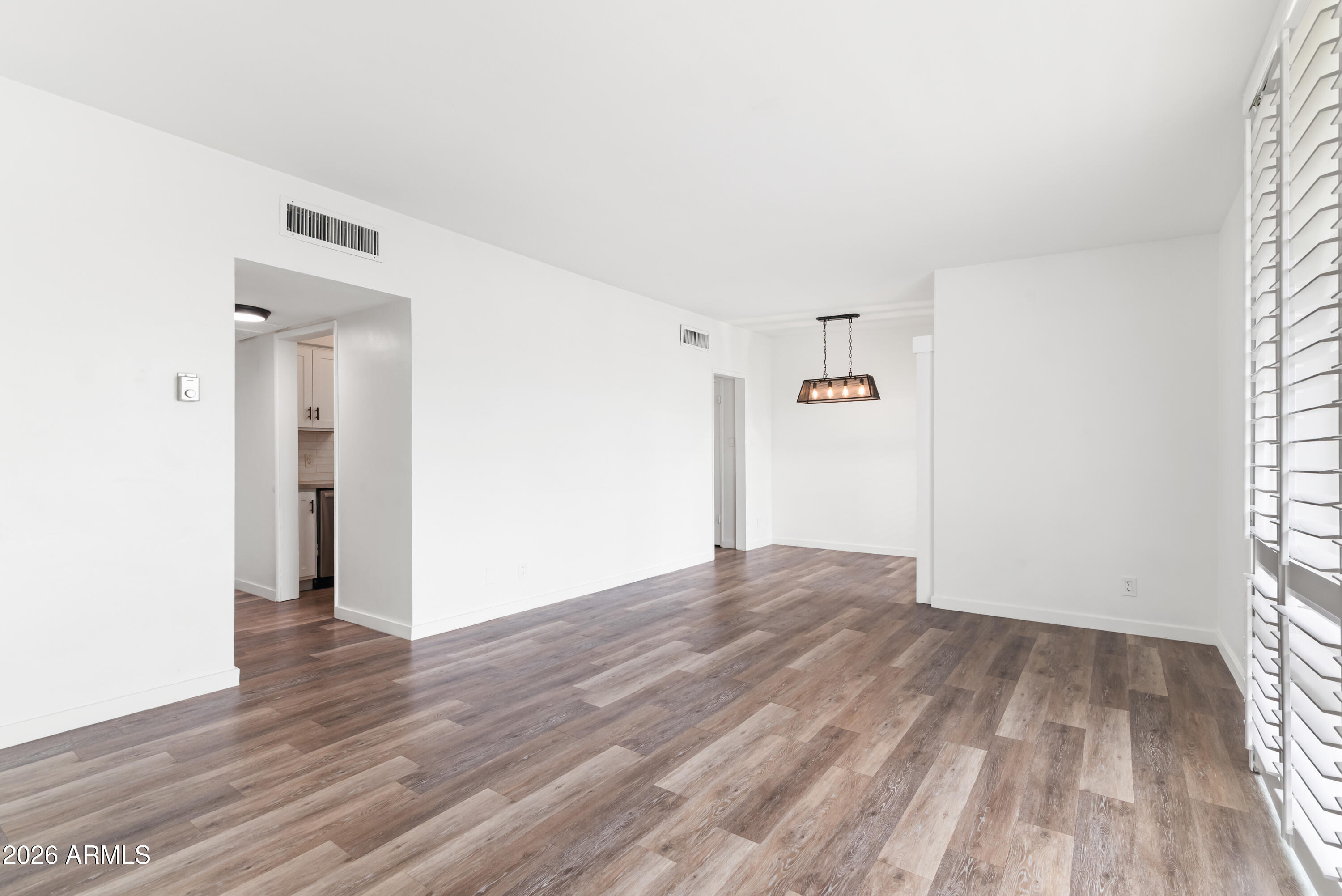 3242 E CAMELBACK Road 204