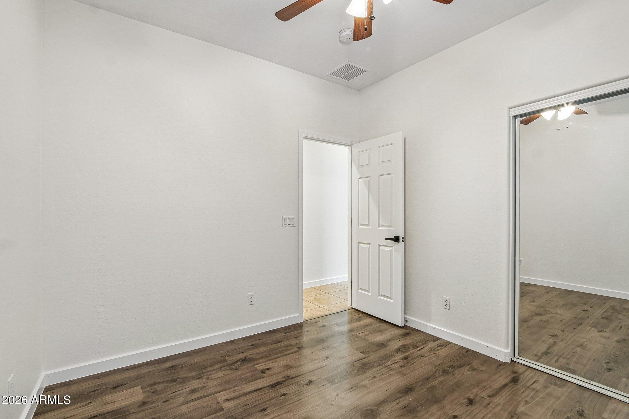 522 E GOLDMINE Lane