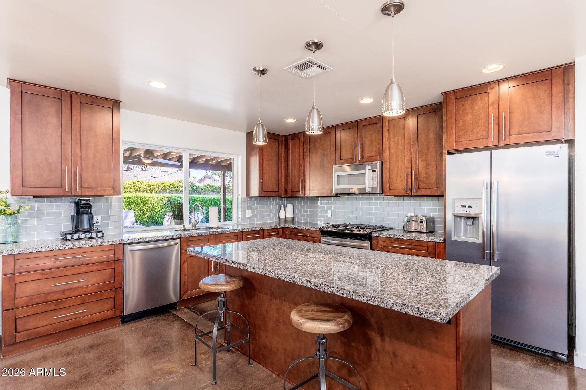 8426 E BONITA Drive