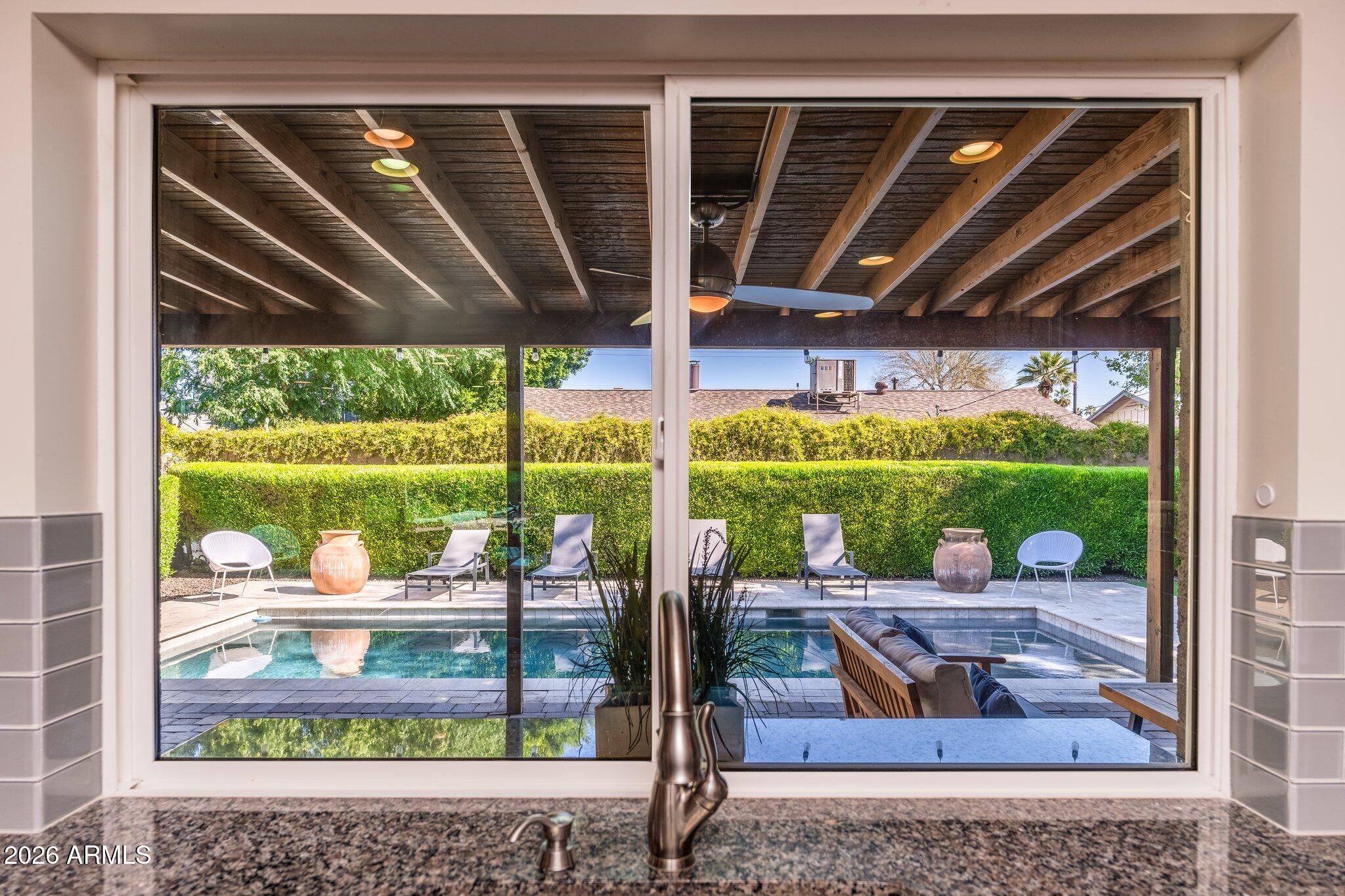 8426 E BONITA Drive