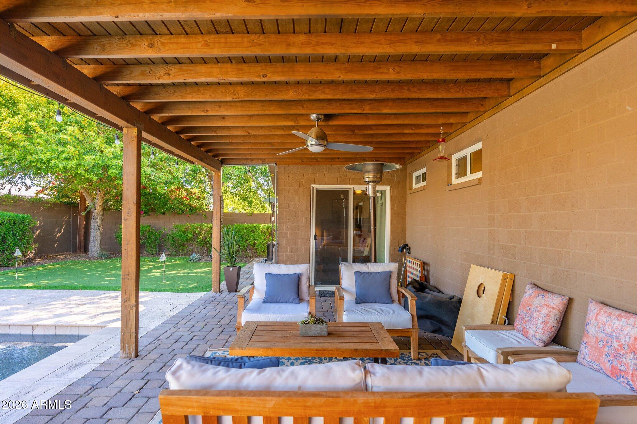 8426 E BONITA Drive