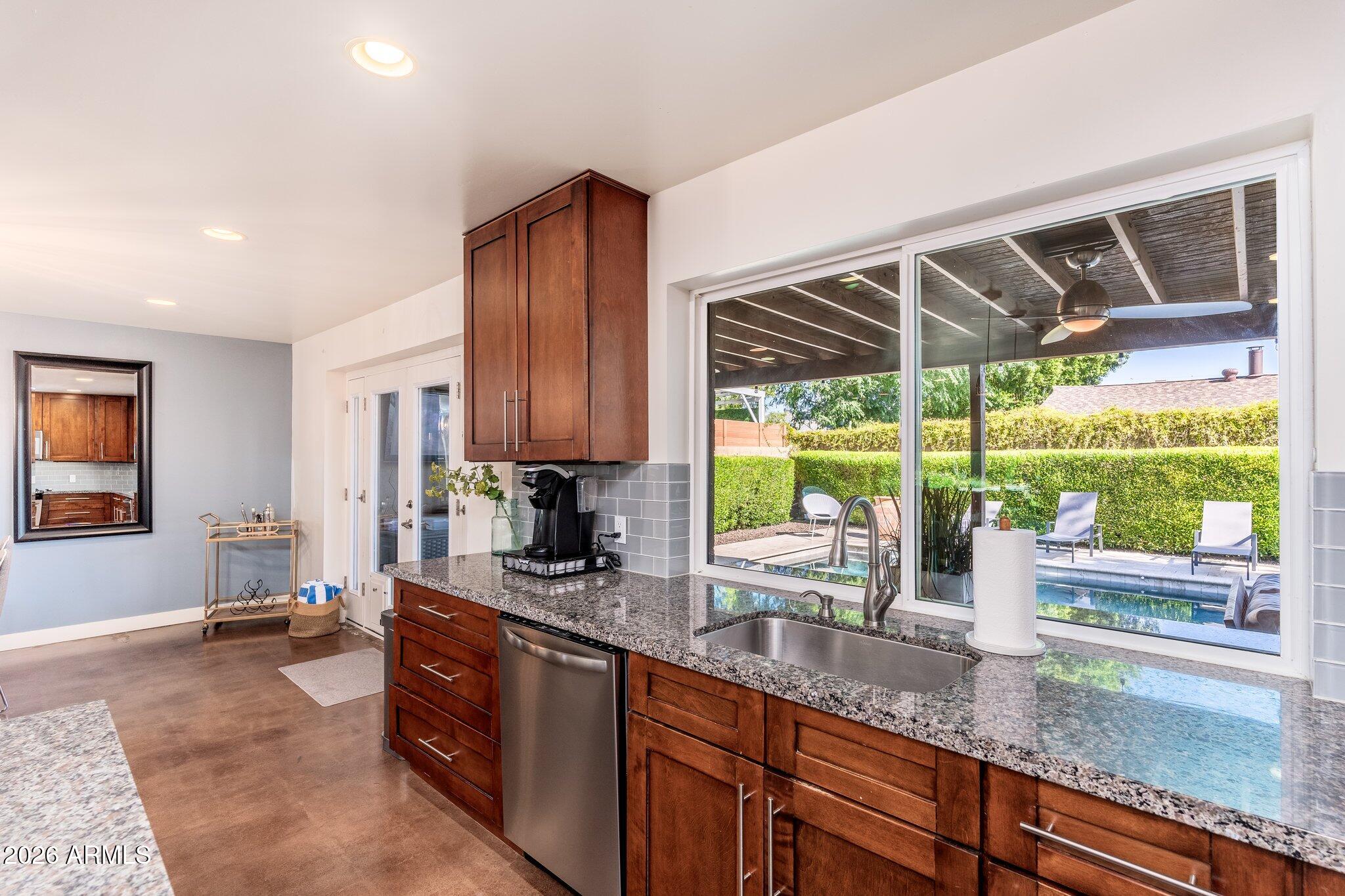 8426 E BONITA Drive