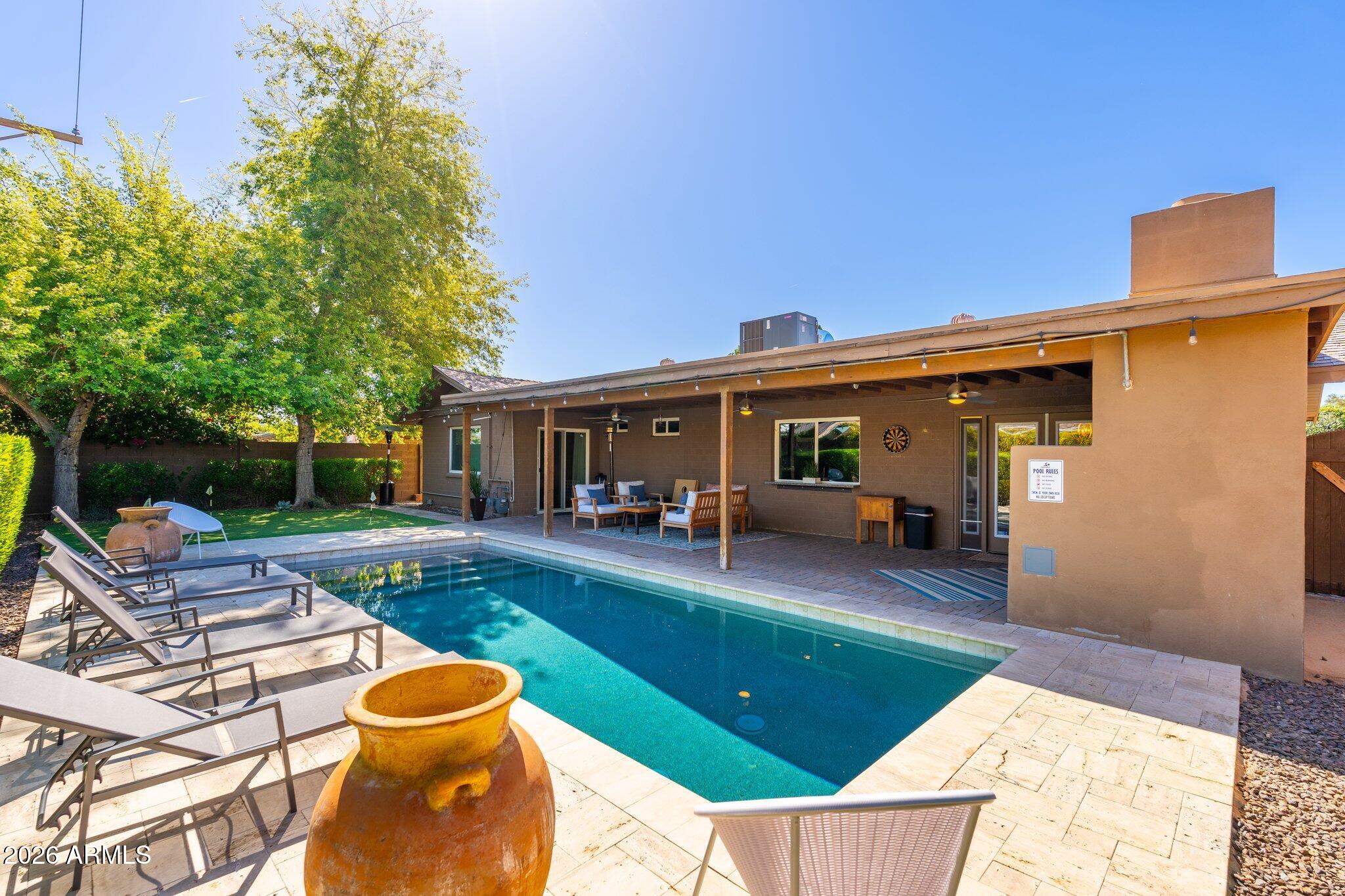 8426 E BONITA Drive