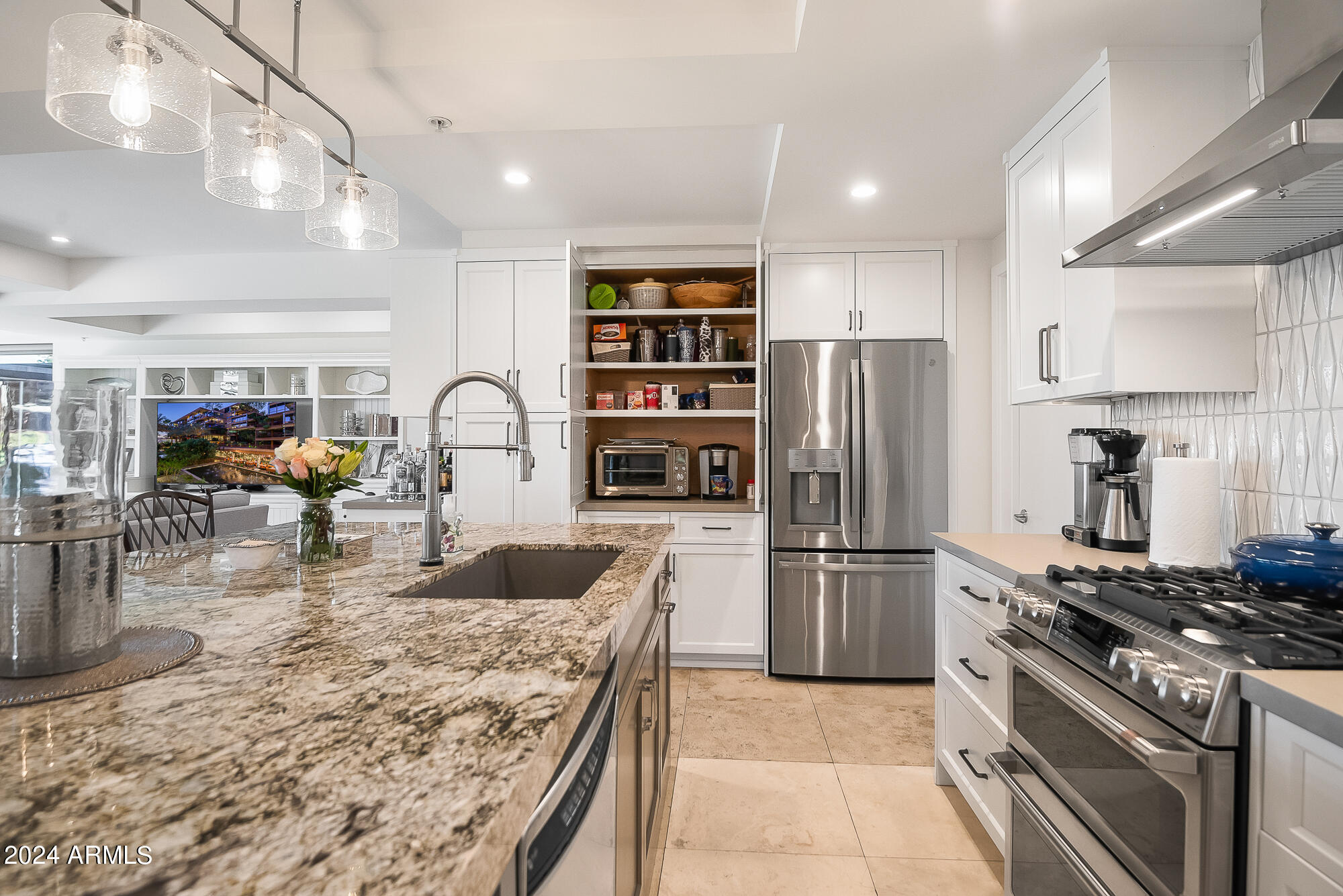 7117 E RANCHO VISTA Drive 4011