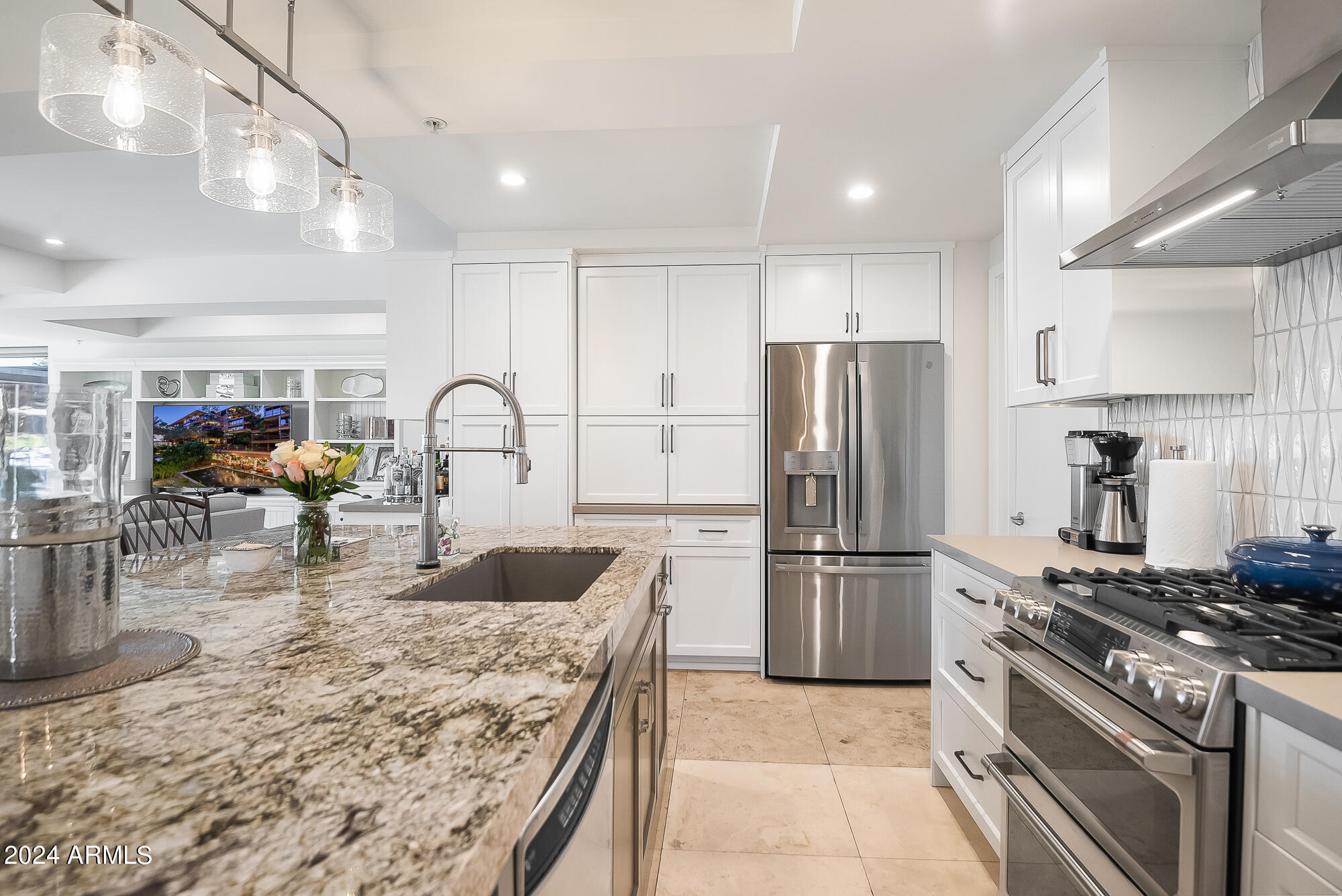 7117 E RANCHO VISTA Drive 4011