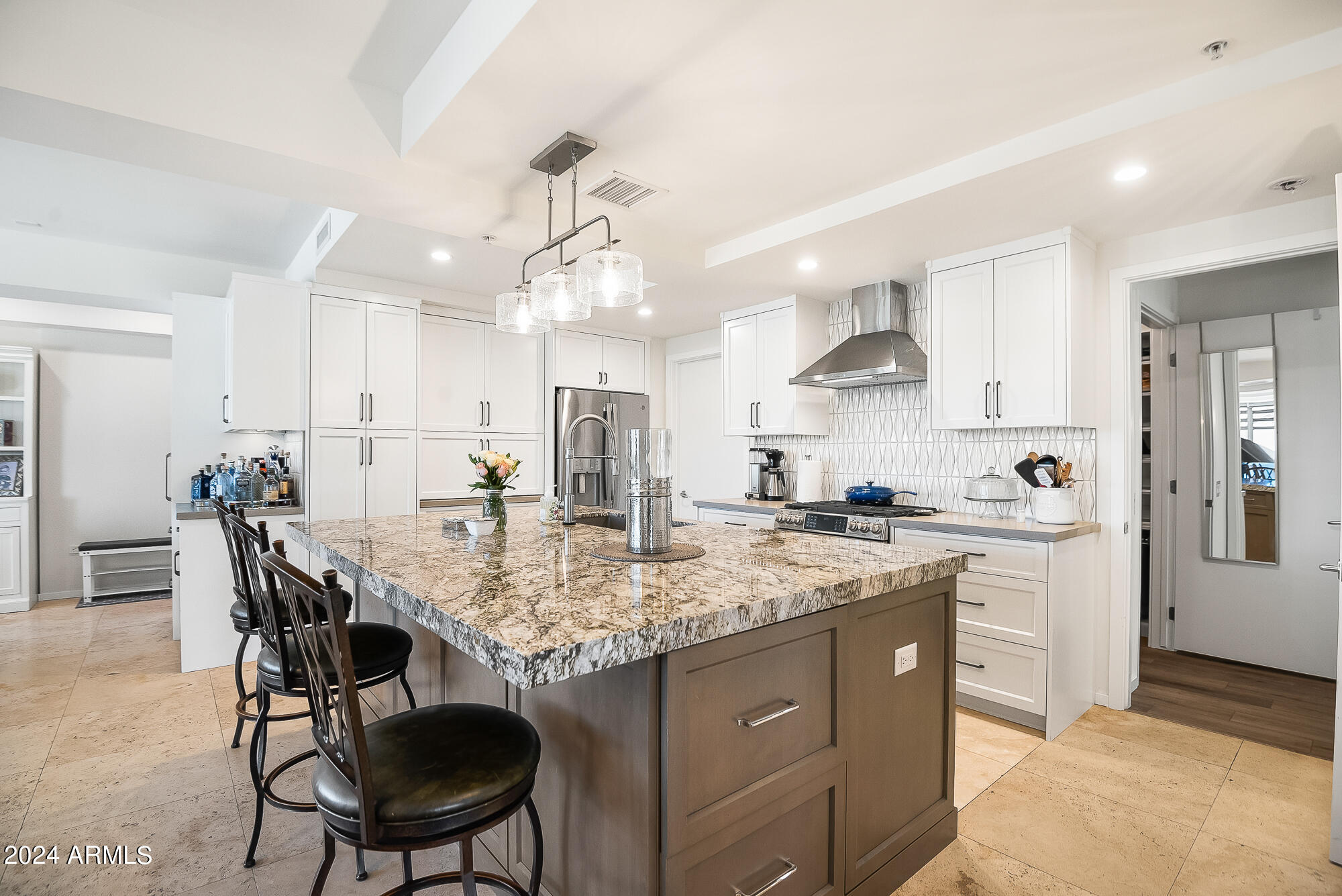7117 E RANCHO VISTA Drive 4011