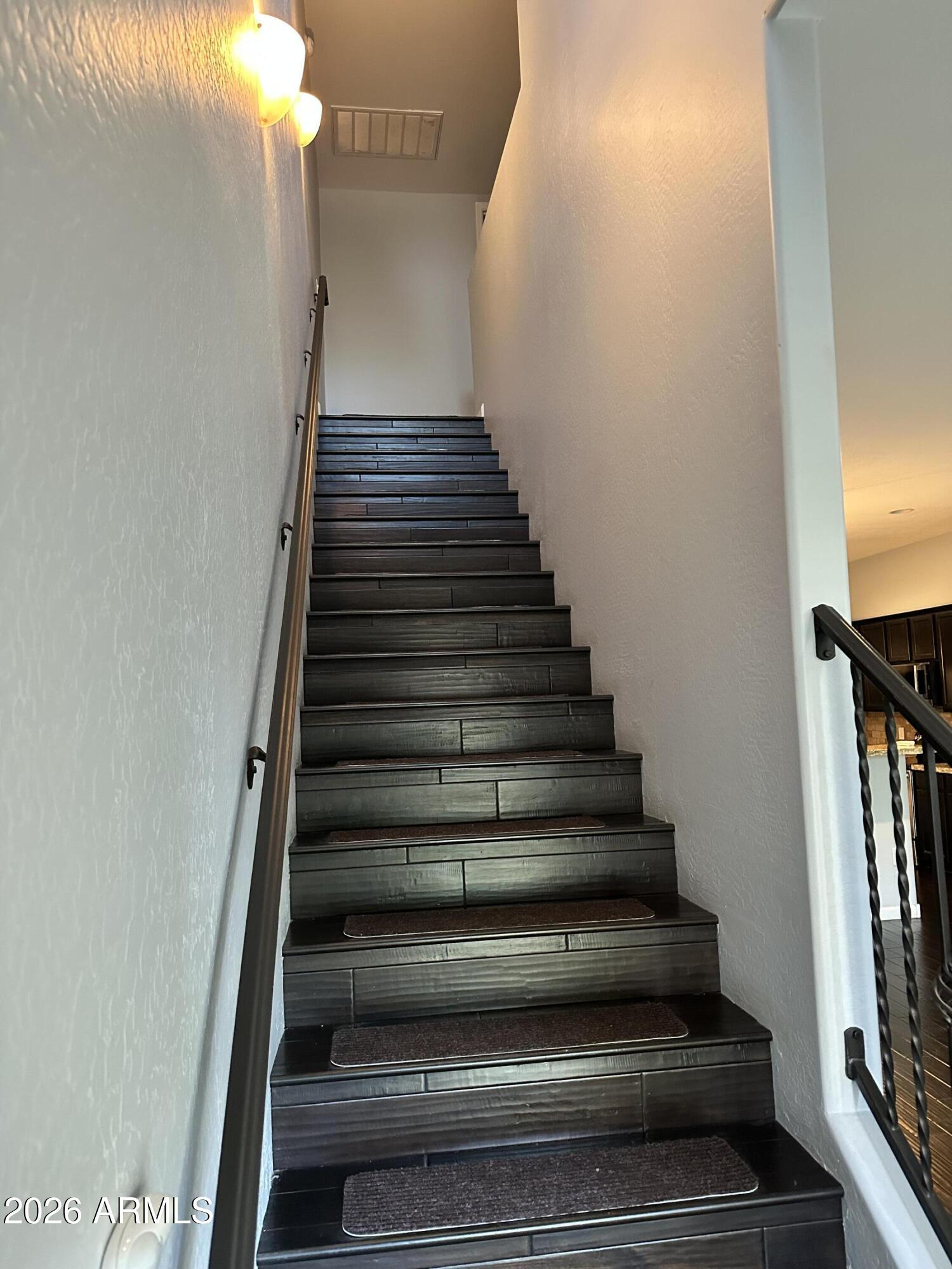 124 N California Street Unit 12