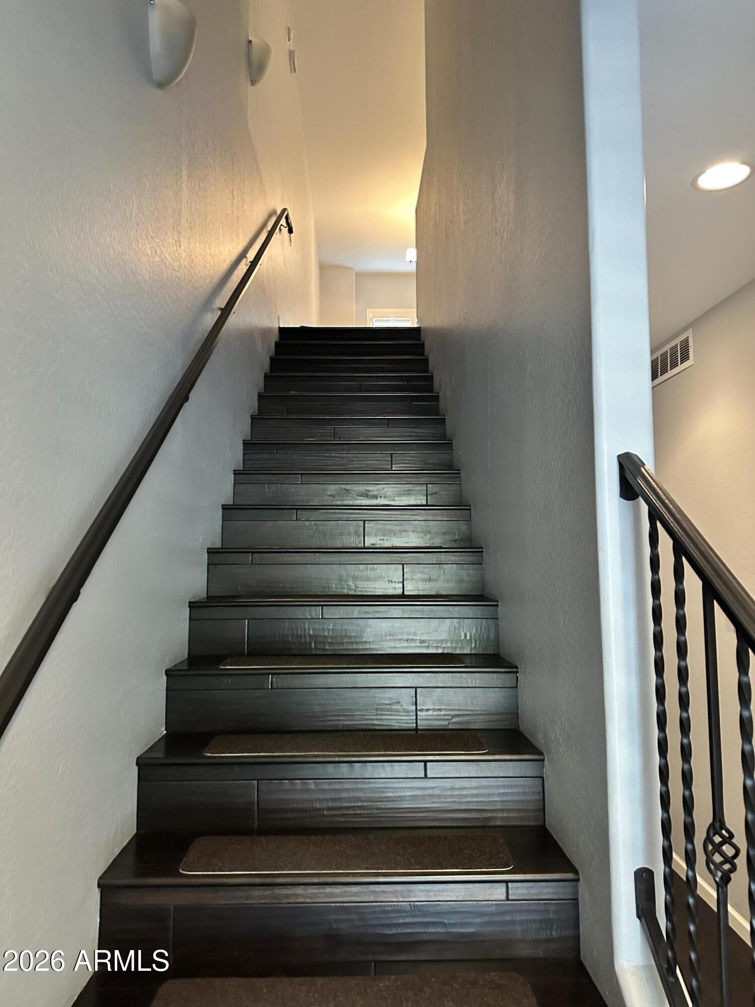 124 N California Street Unit 12