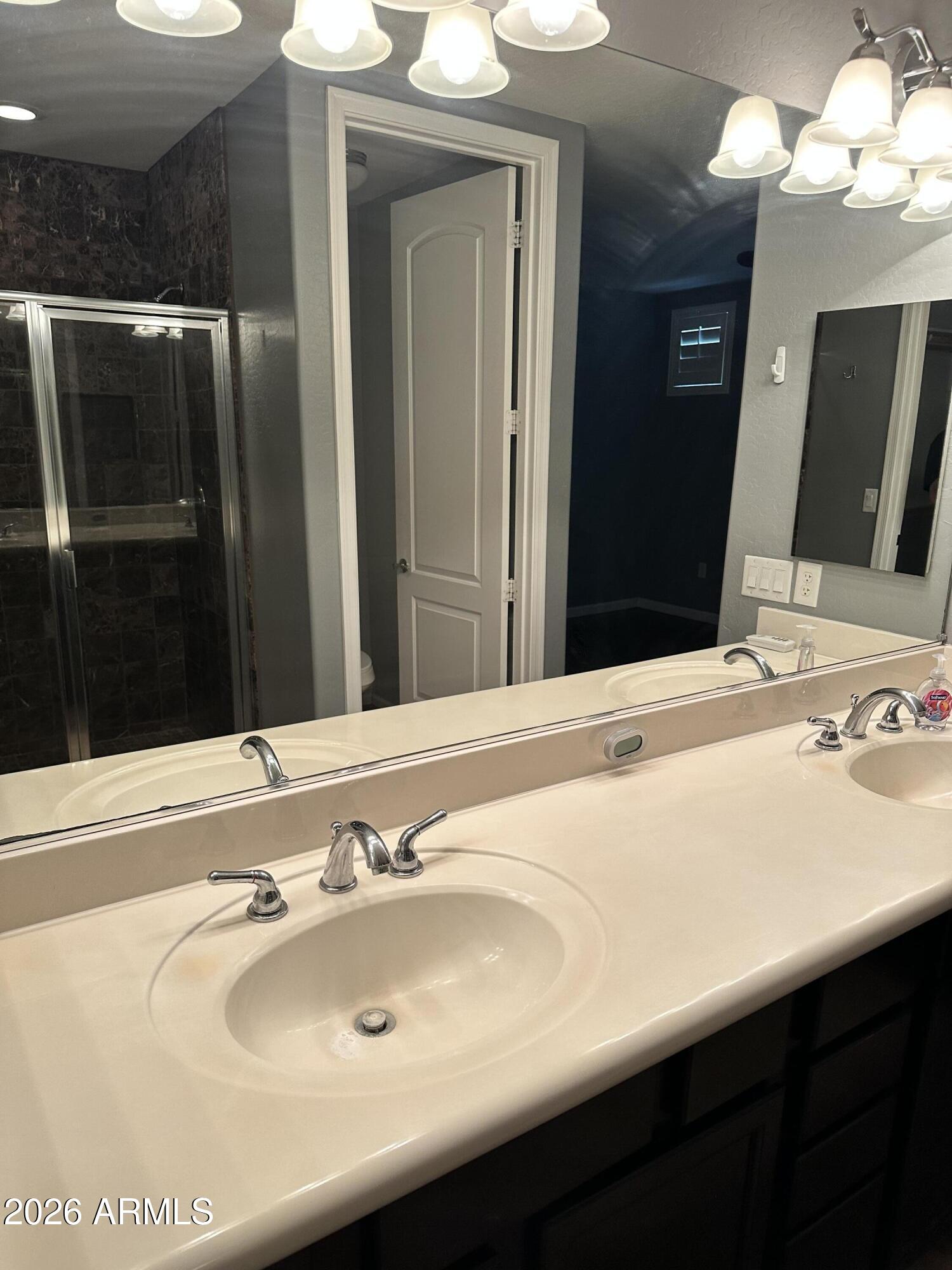 124 N California Street Unit 12