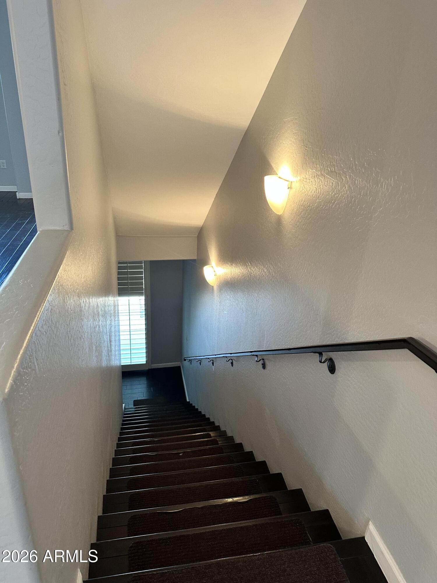 124 N California Street Unit 12