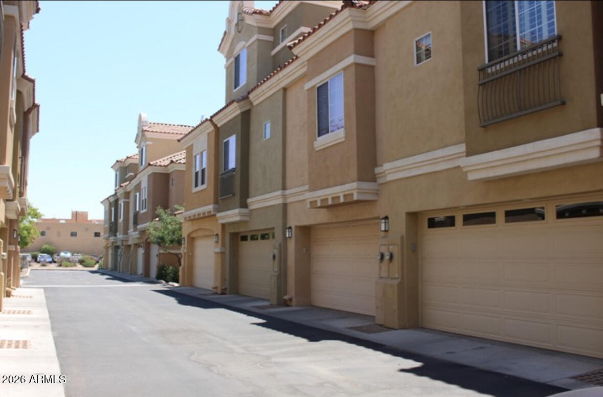 124 N California Street Unit 12