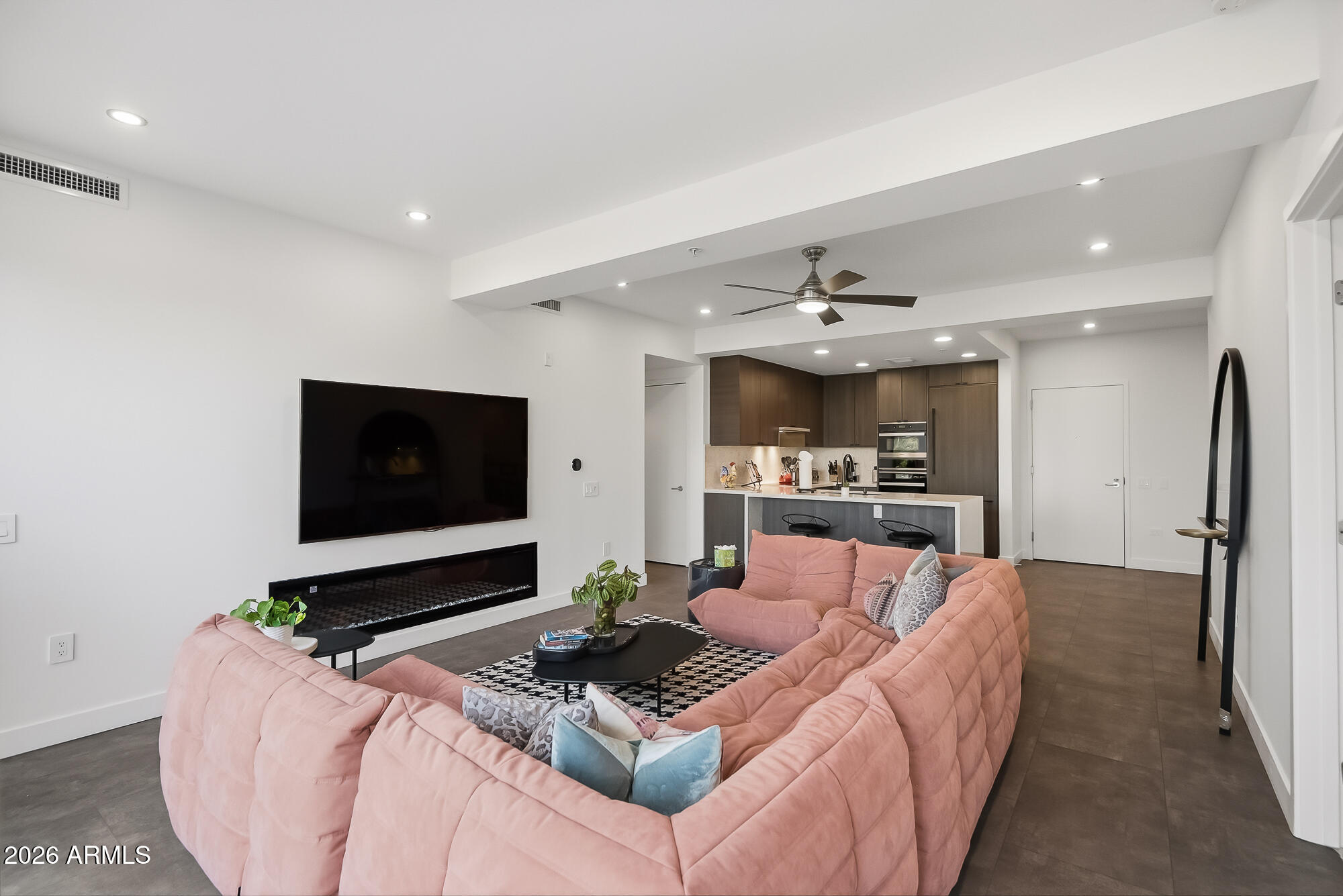 7167 E RANCHO VISTA Drive 4010