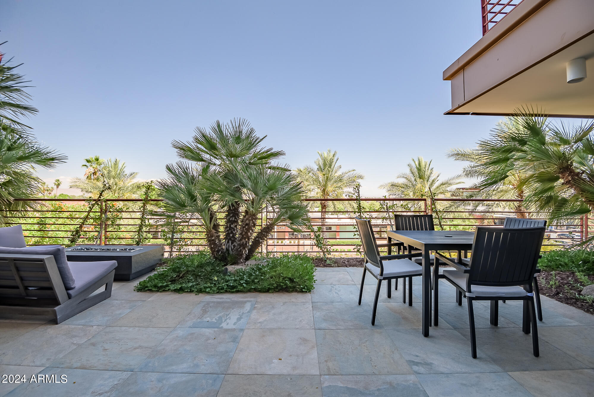 7167 E RANCHO VISTA Drive 4010