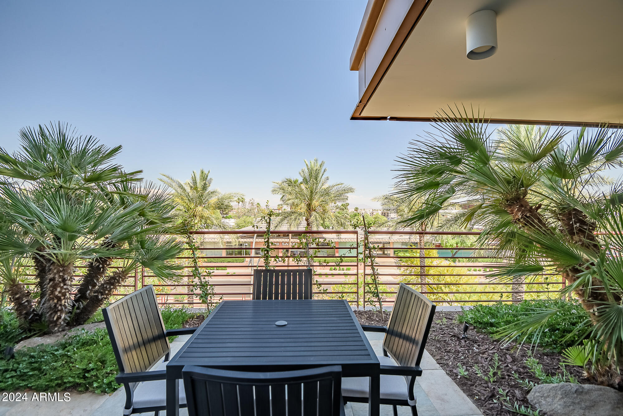 7167 E RANCHO VISTA Drive 4010
