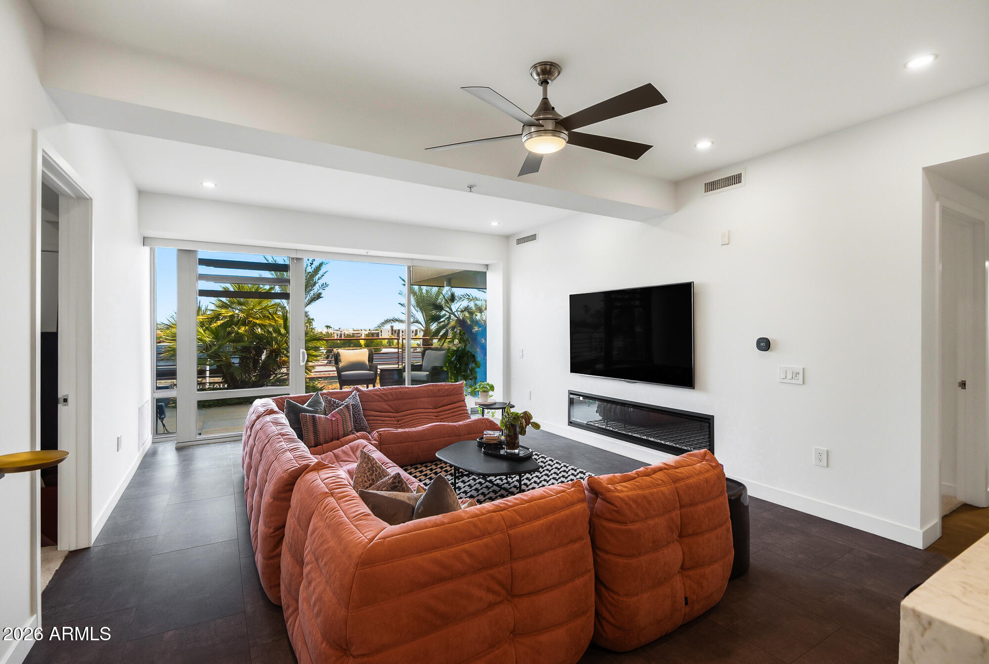 7167 E RANCHO VISTA Drive 4010