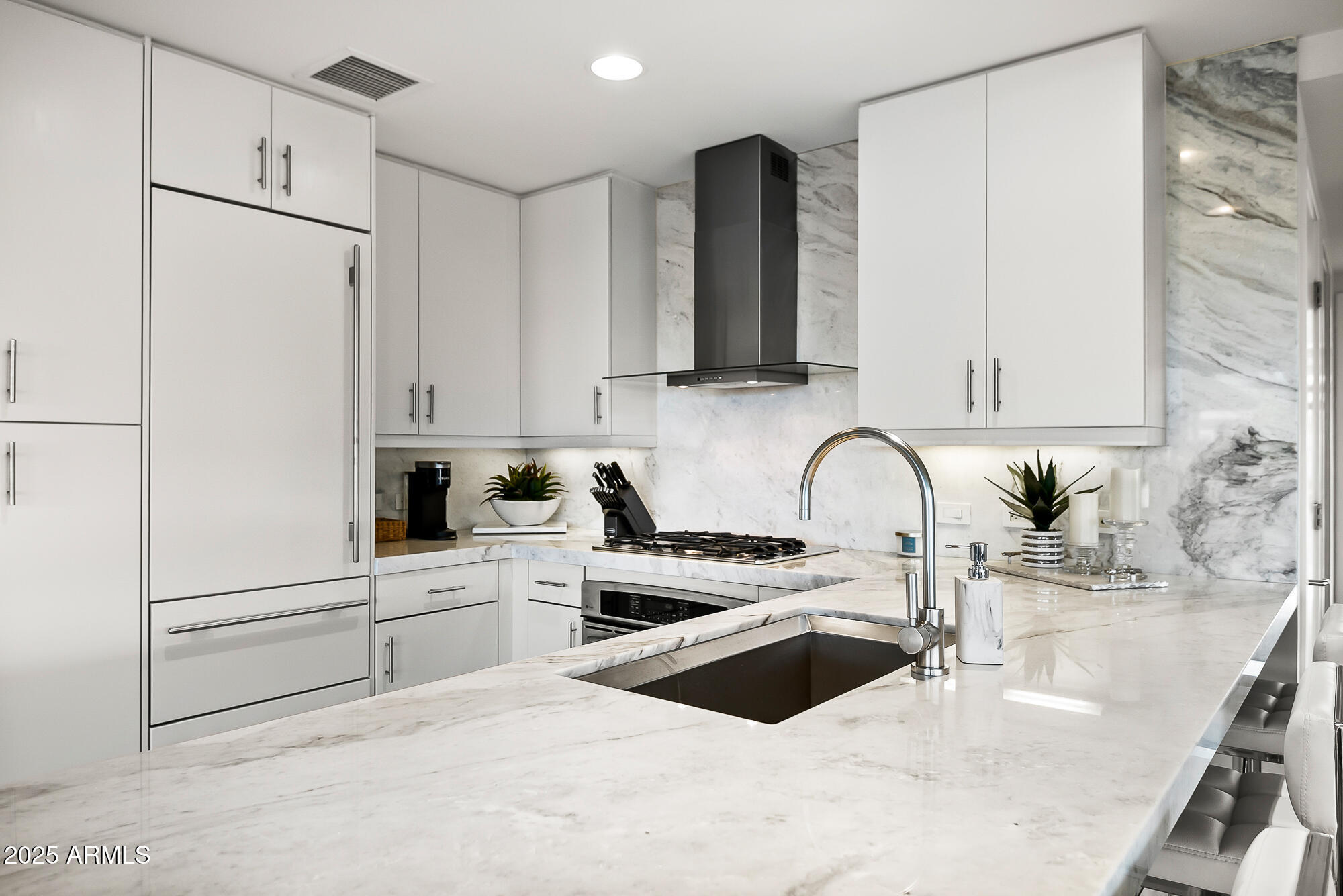 7151 E RANCHO VISTA Drive 7004