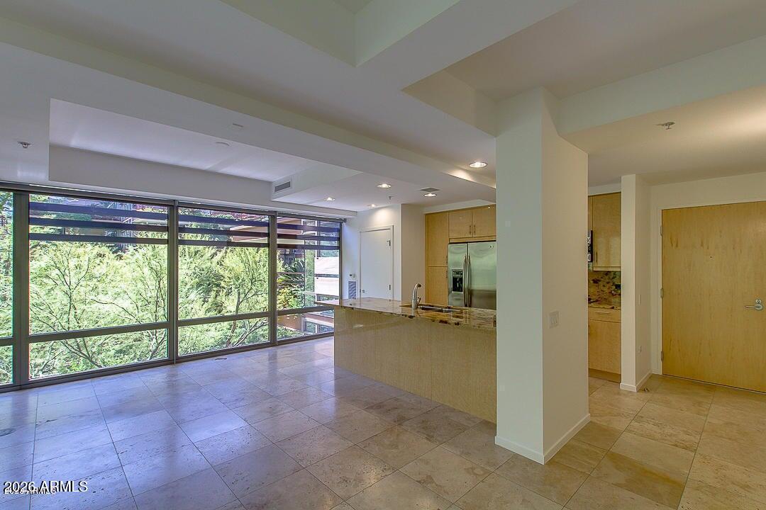 7131 E RANCHO VISTA Drive 3001