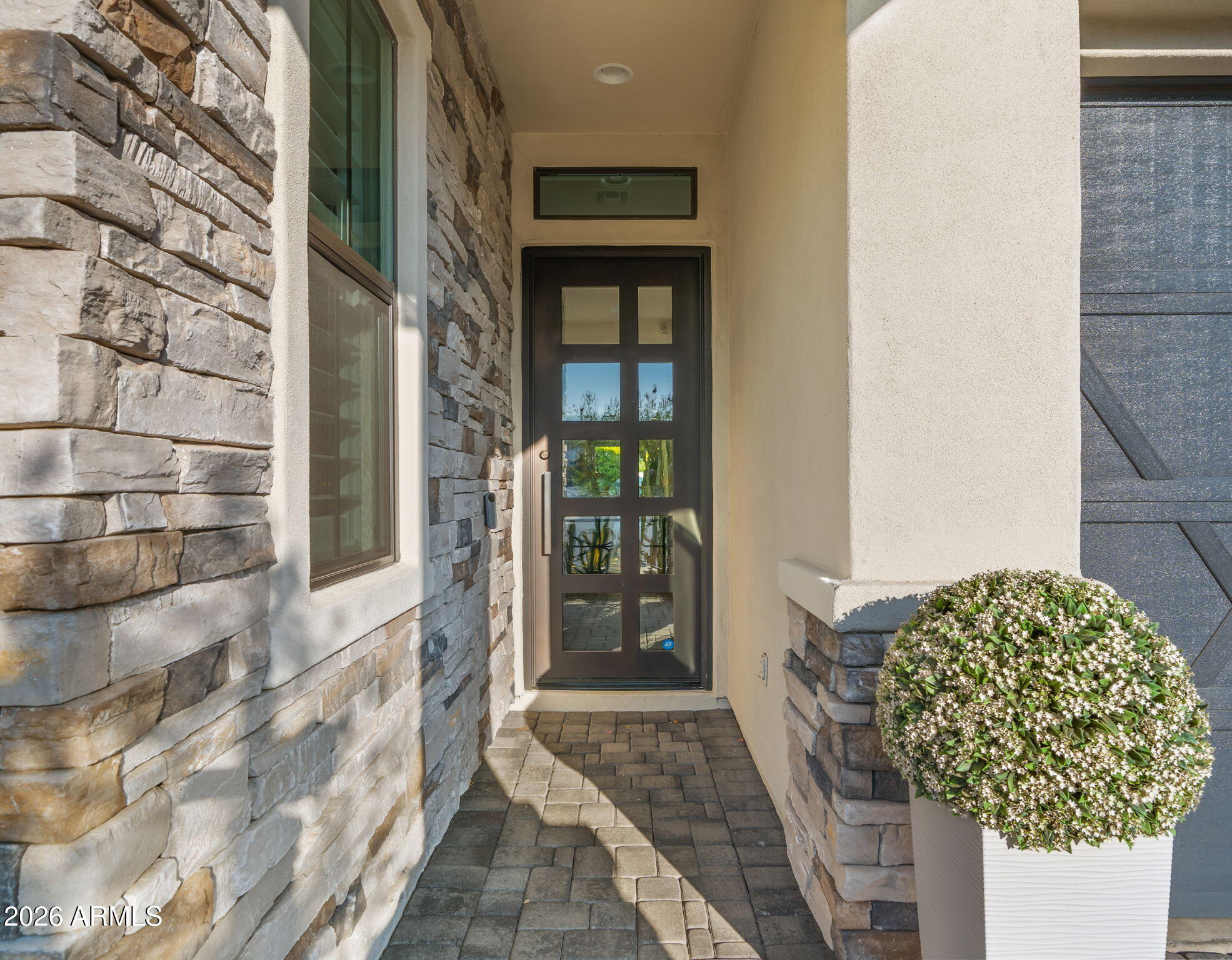 851 E DEER CREEK Road