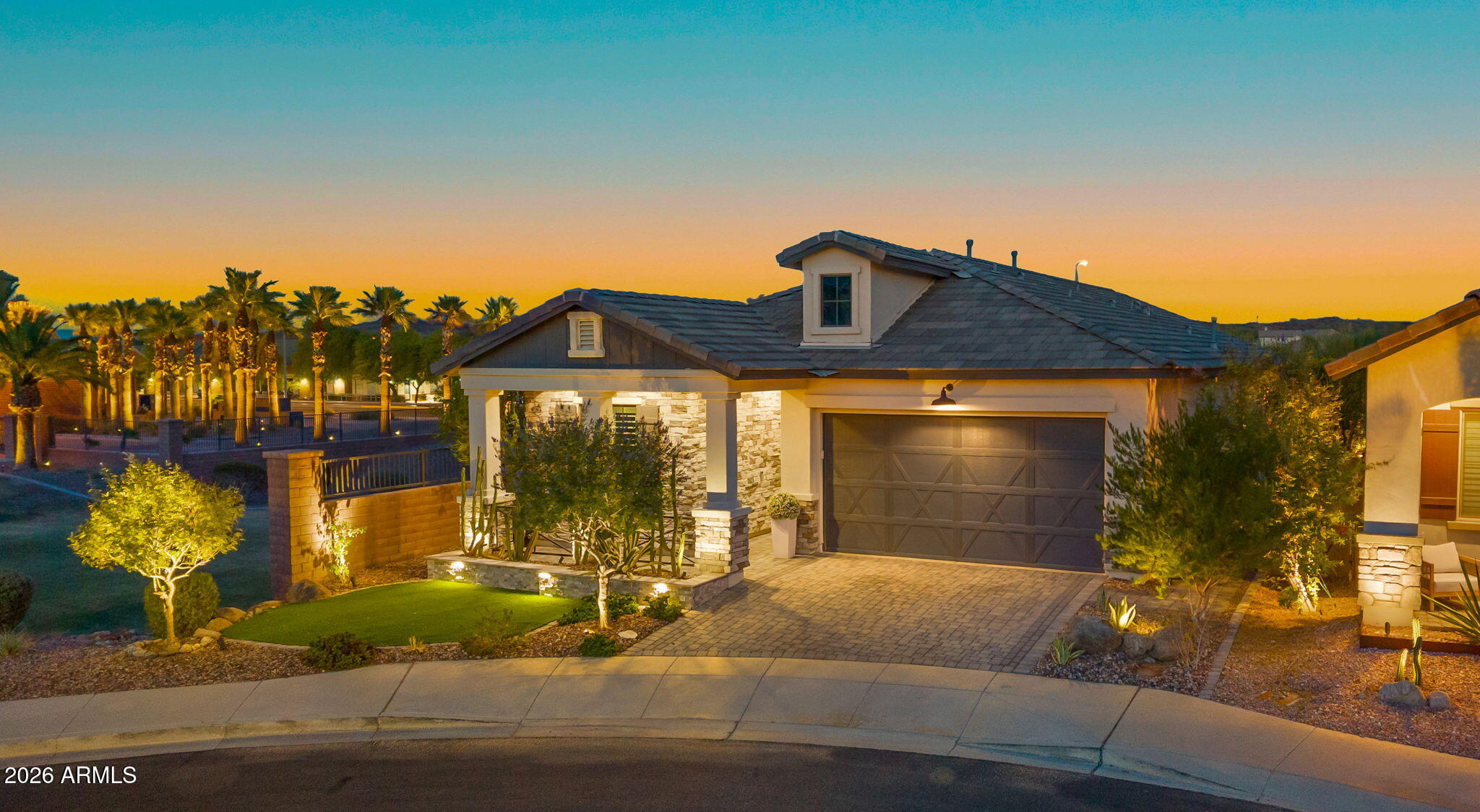 851 E DEER CREEK Road
