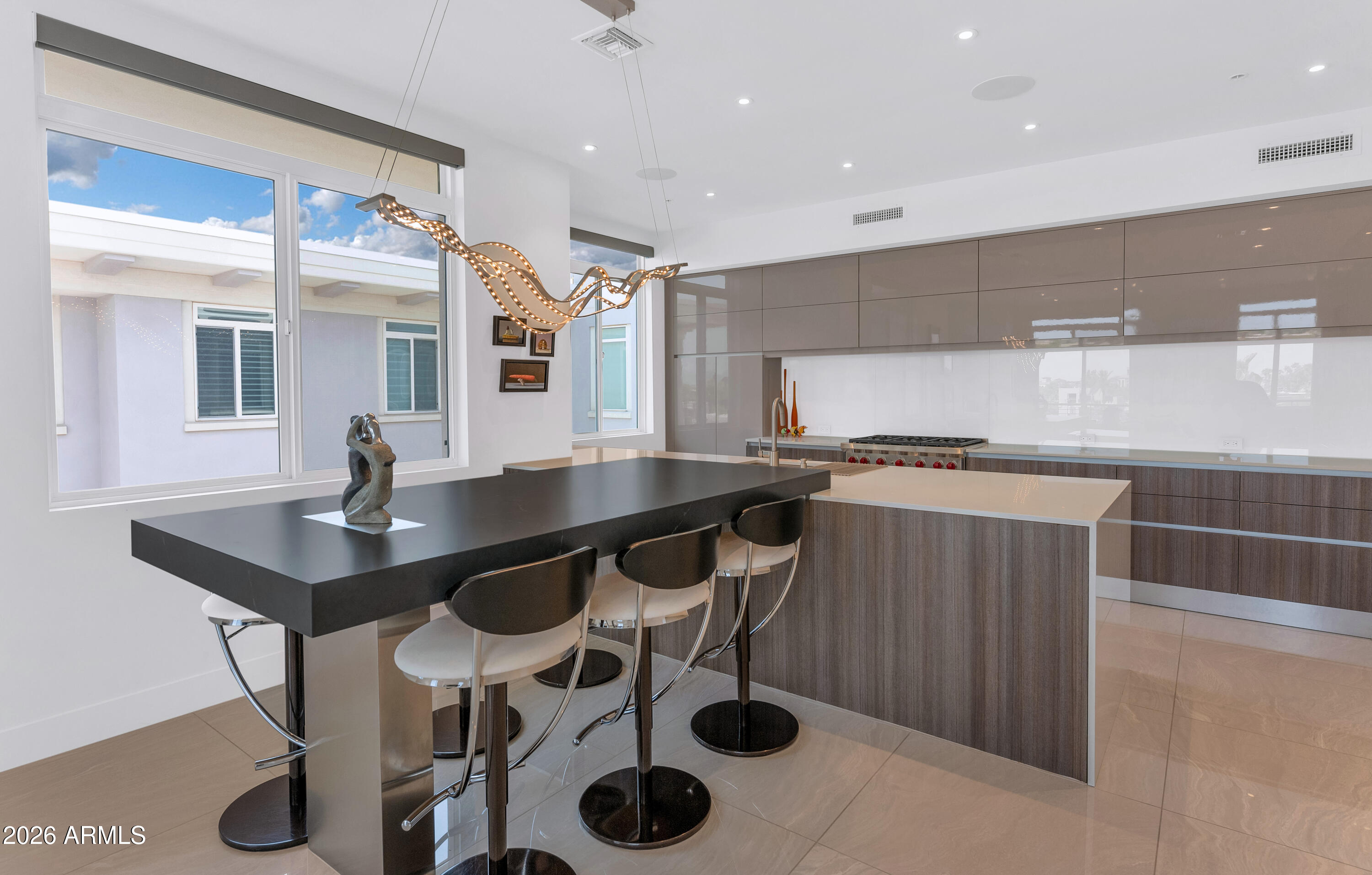 3801 N GOLDWATER Boulevard 402