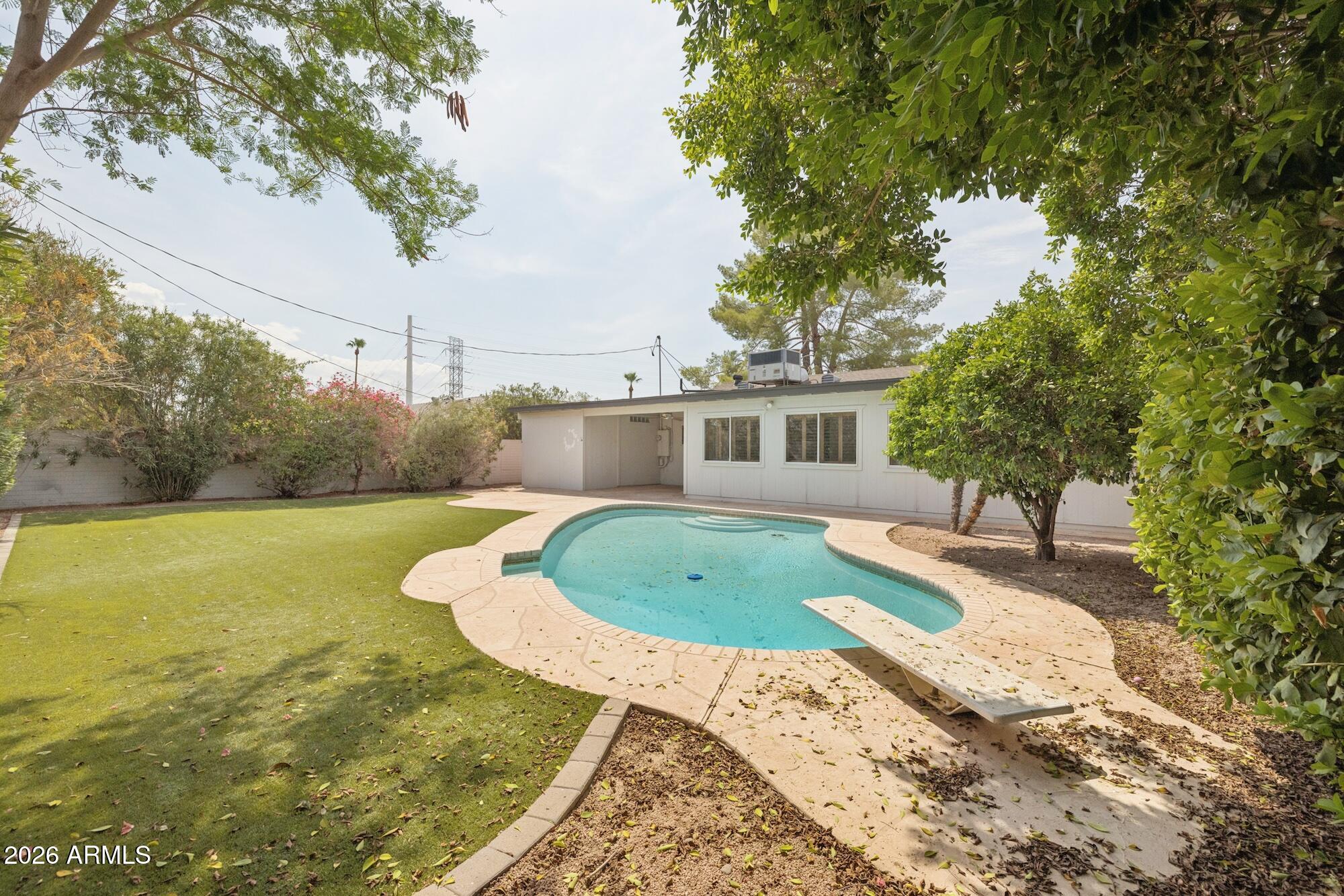 6332 E Earll Drive