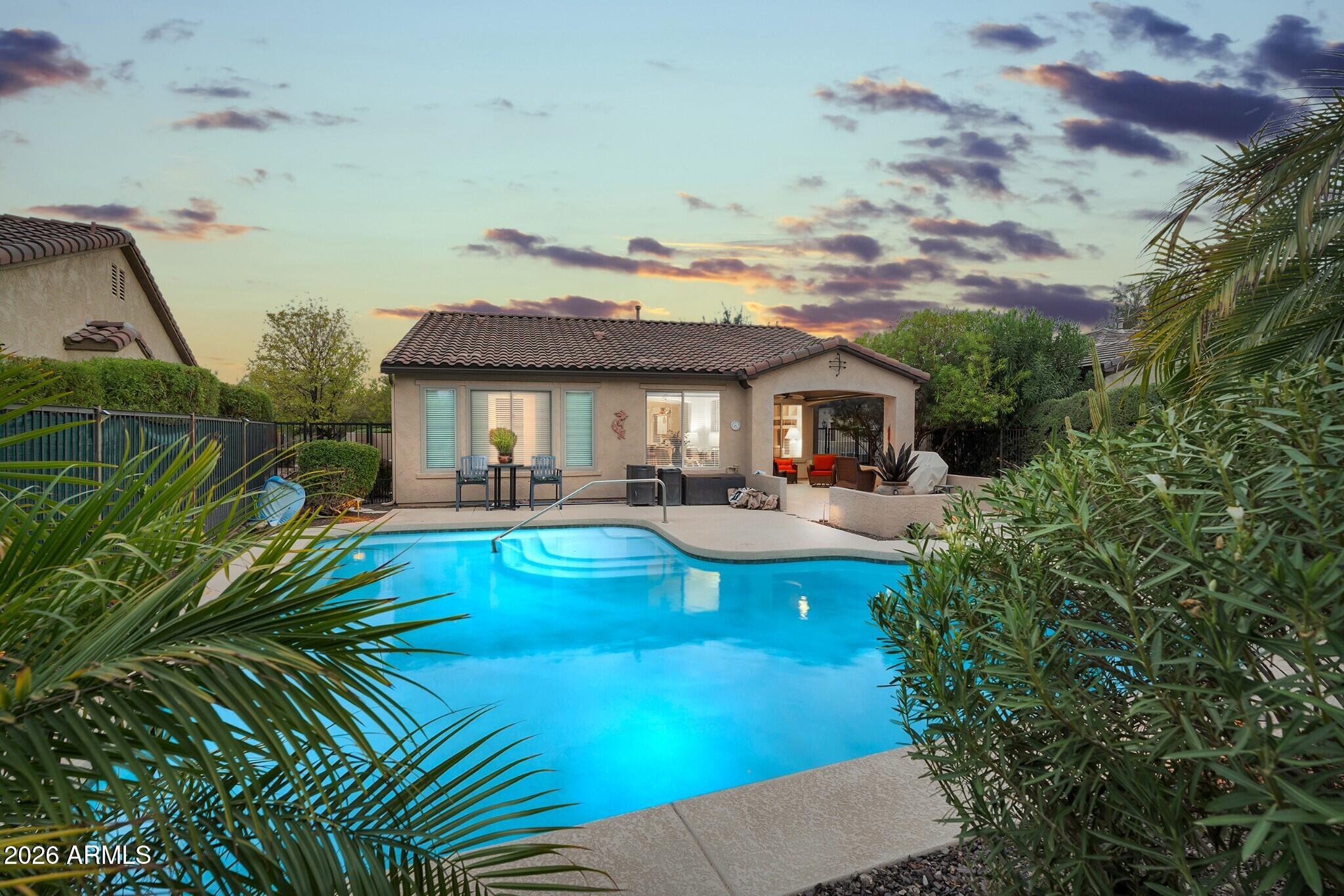 12376 W RUNNING DEER Trail
