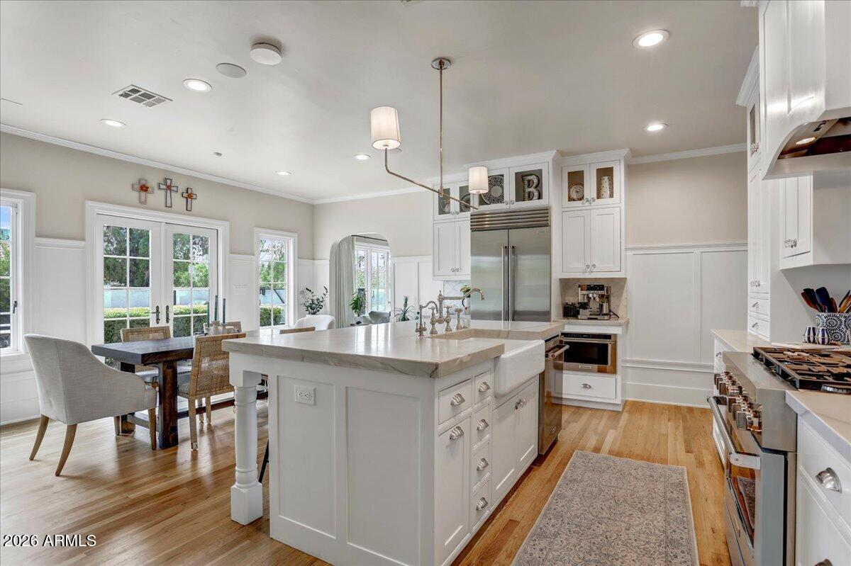 324 W MONTE VISTA Road