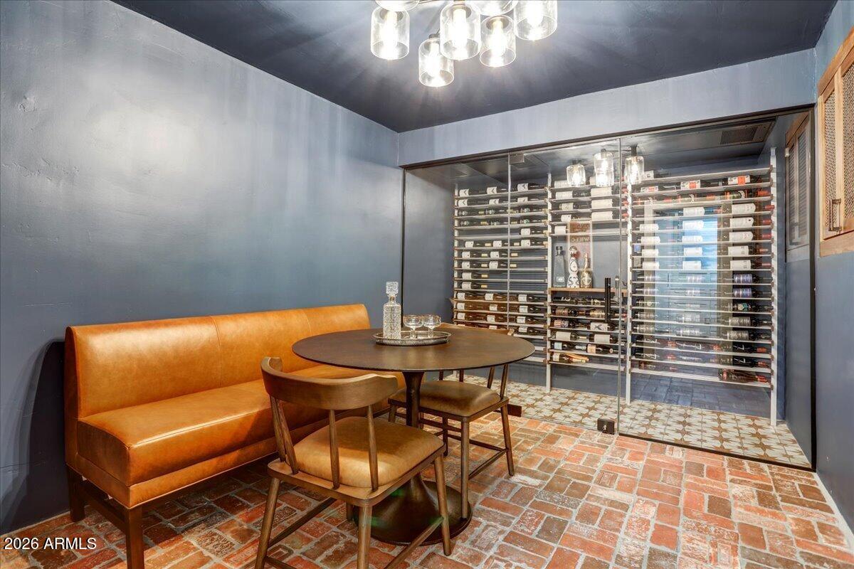 324 W MONTE VISTA Road