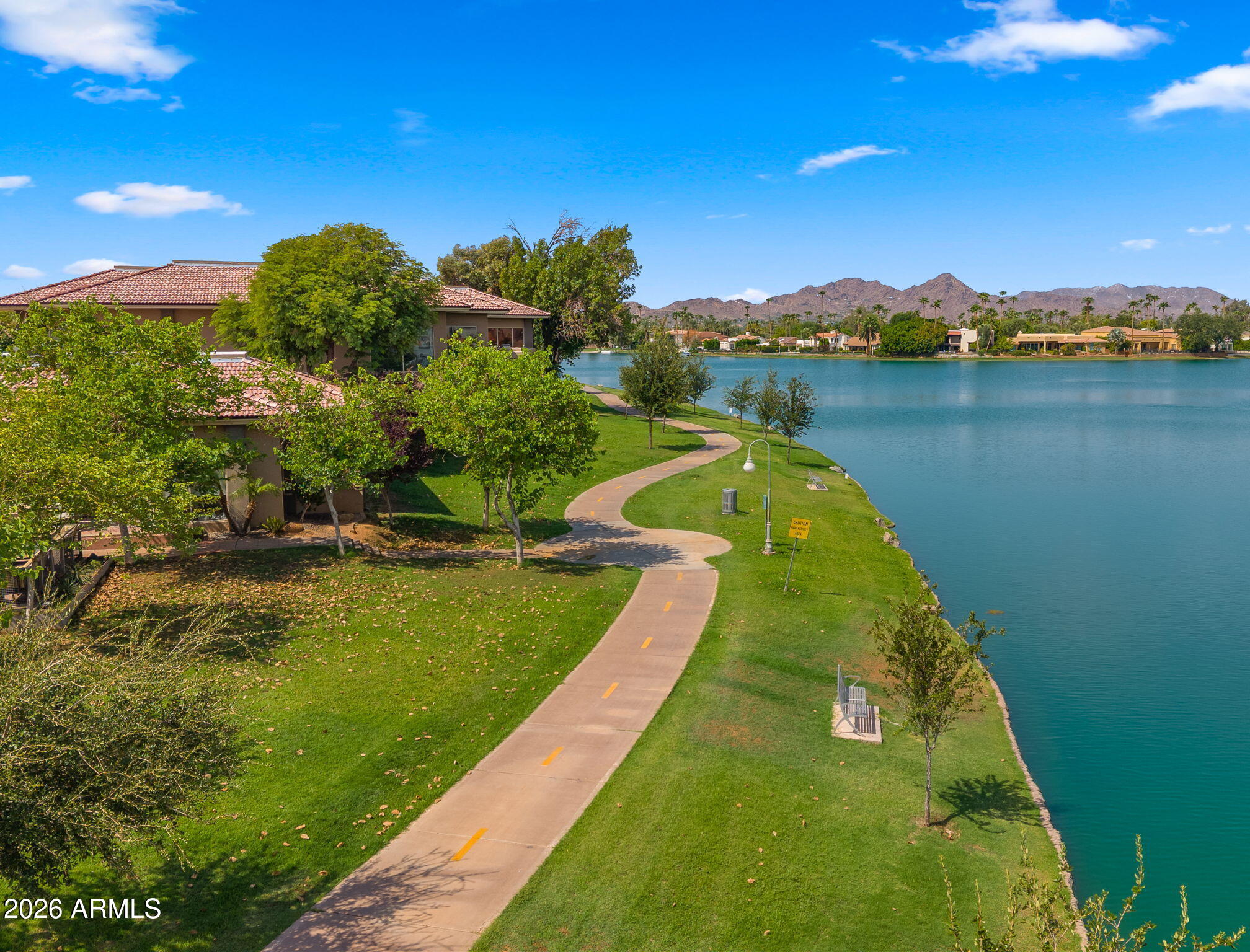 8649 E ROYAL PALM Road 213