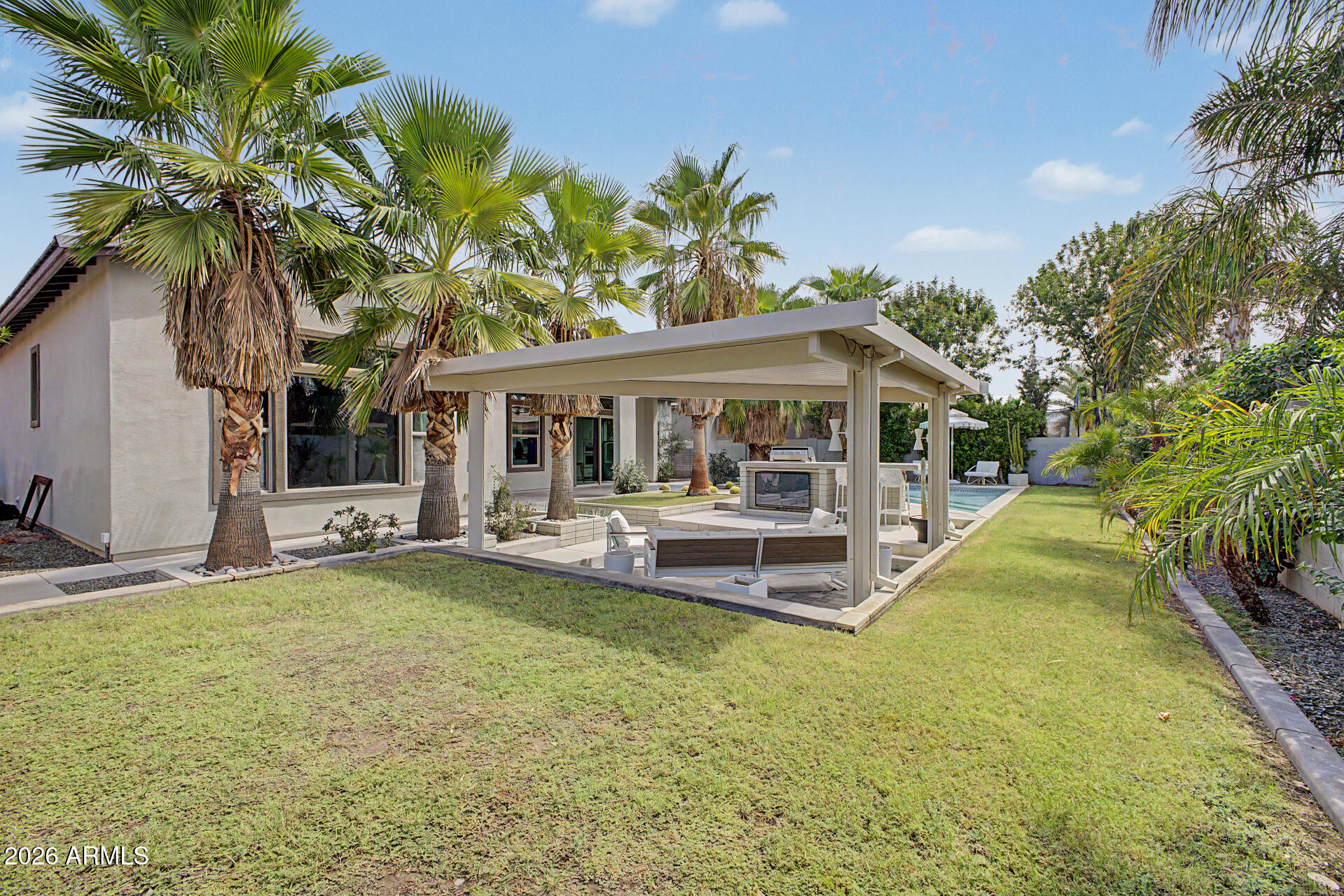 3671 E AQUARIUS Place