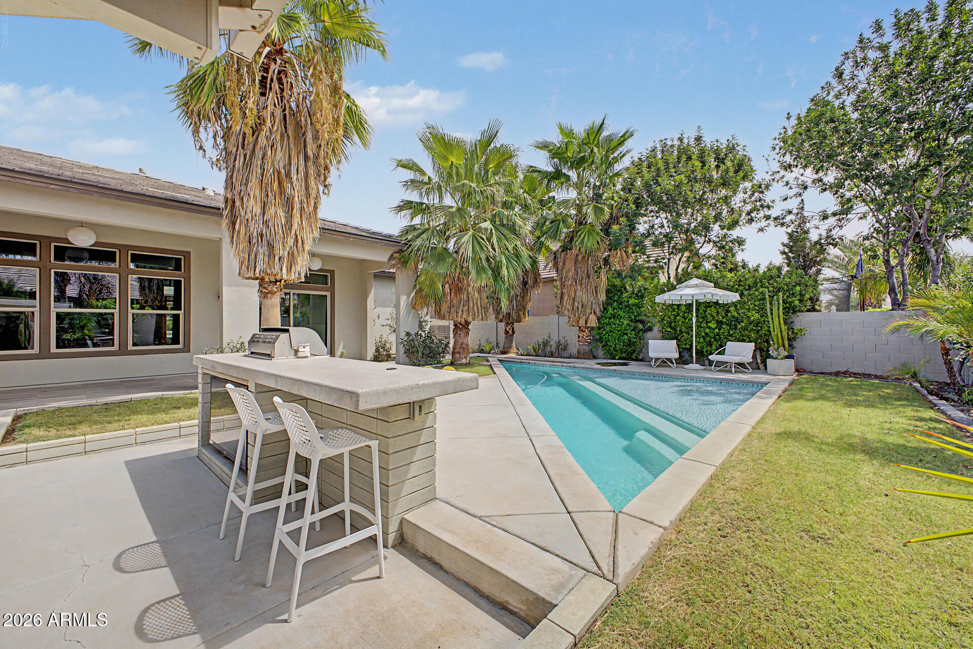 3671 E AQUARIUS Place