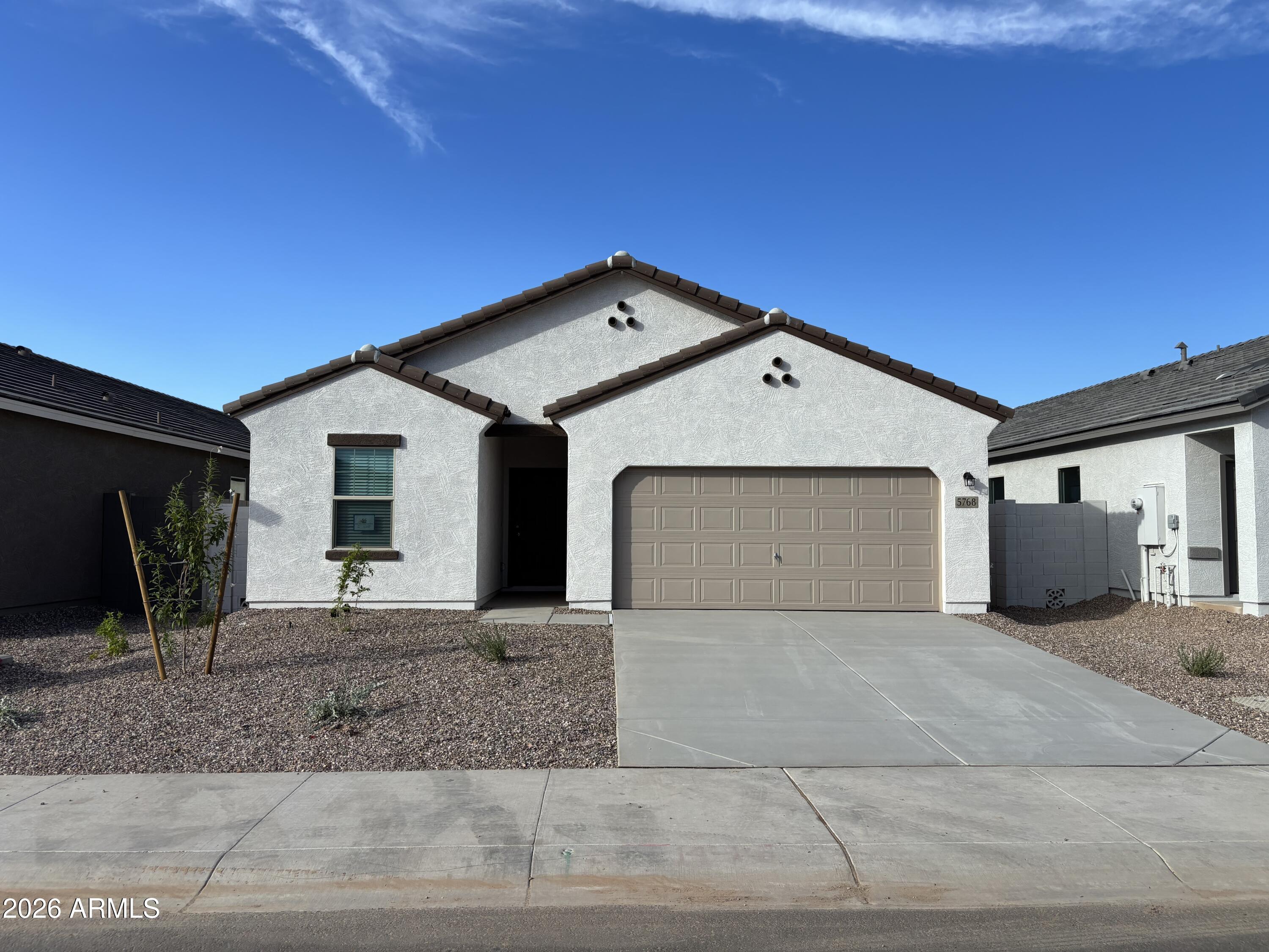5768 E HORNBLENDE Way