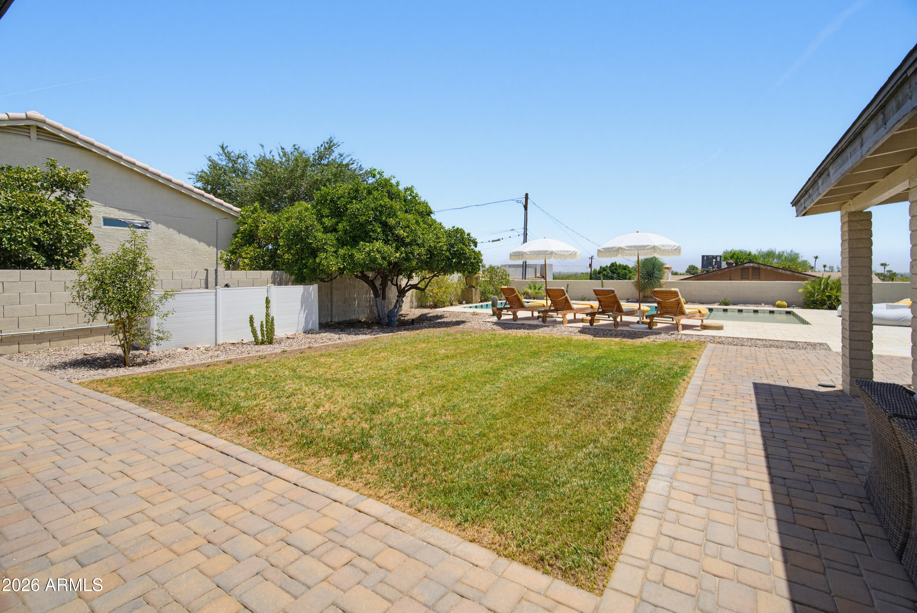 2810 E Joan D'Arc Avenue