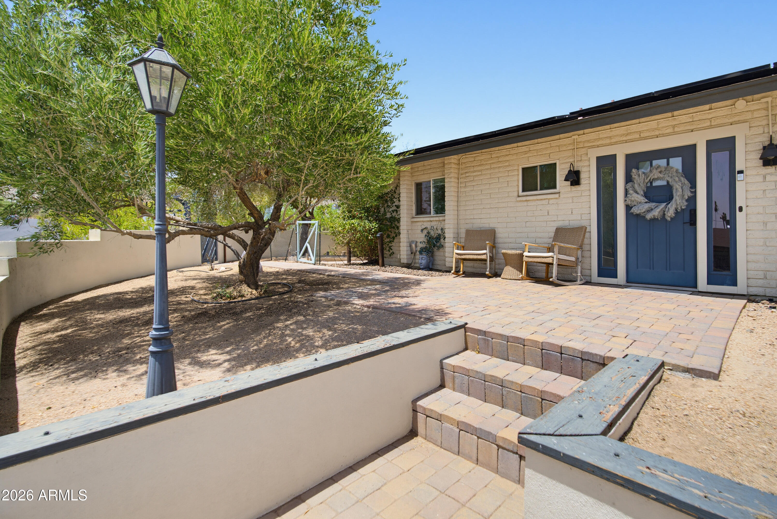 2810 E Joan D'Arc Avenue