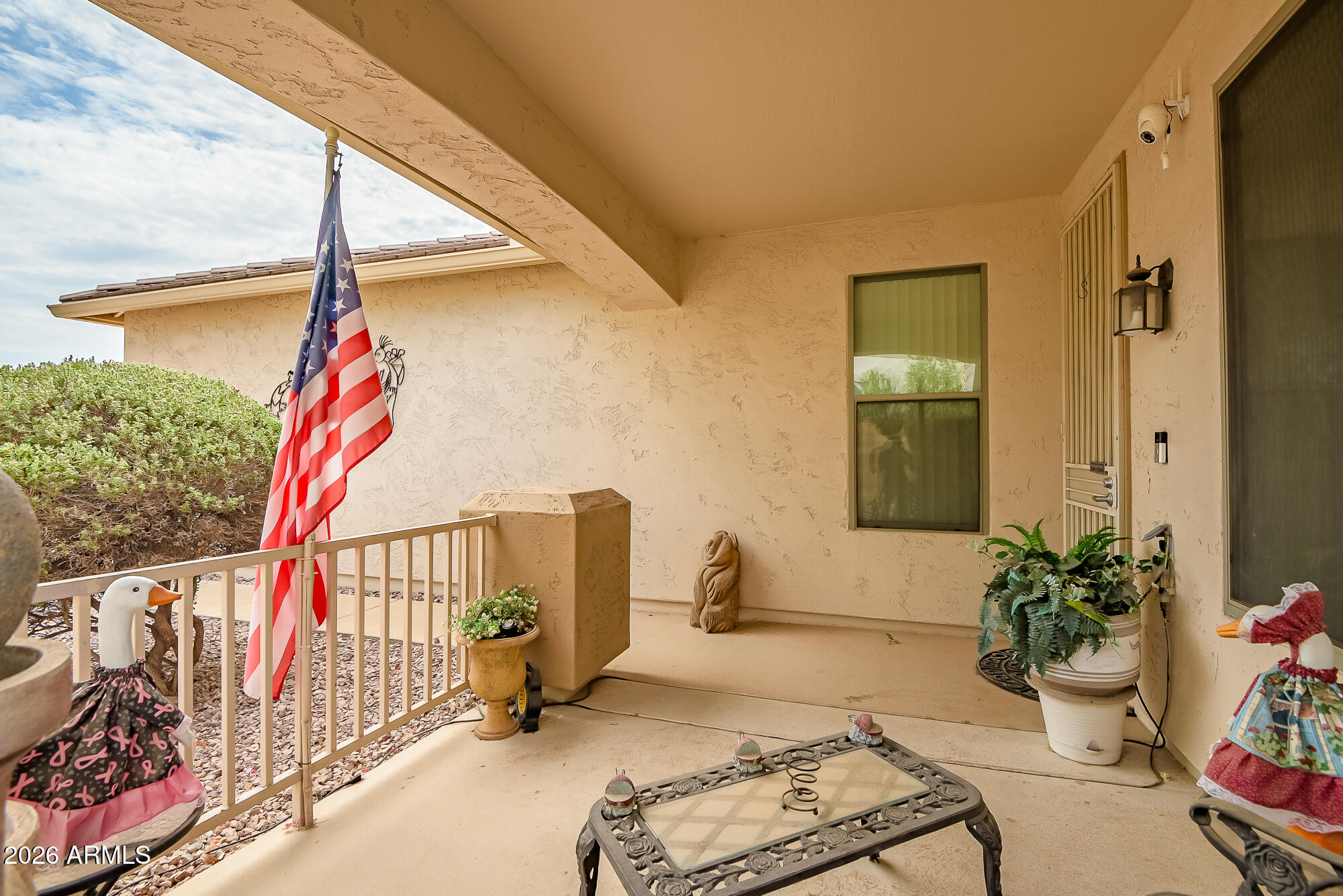 2945 W GOLDMINE MOUNTAIN Drive