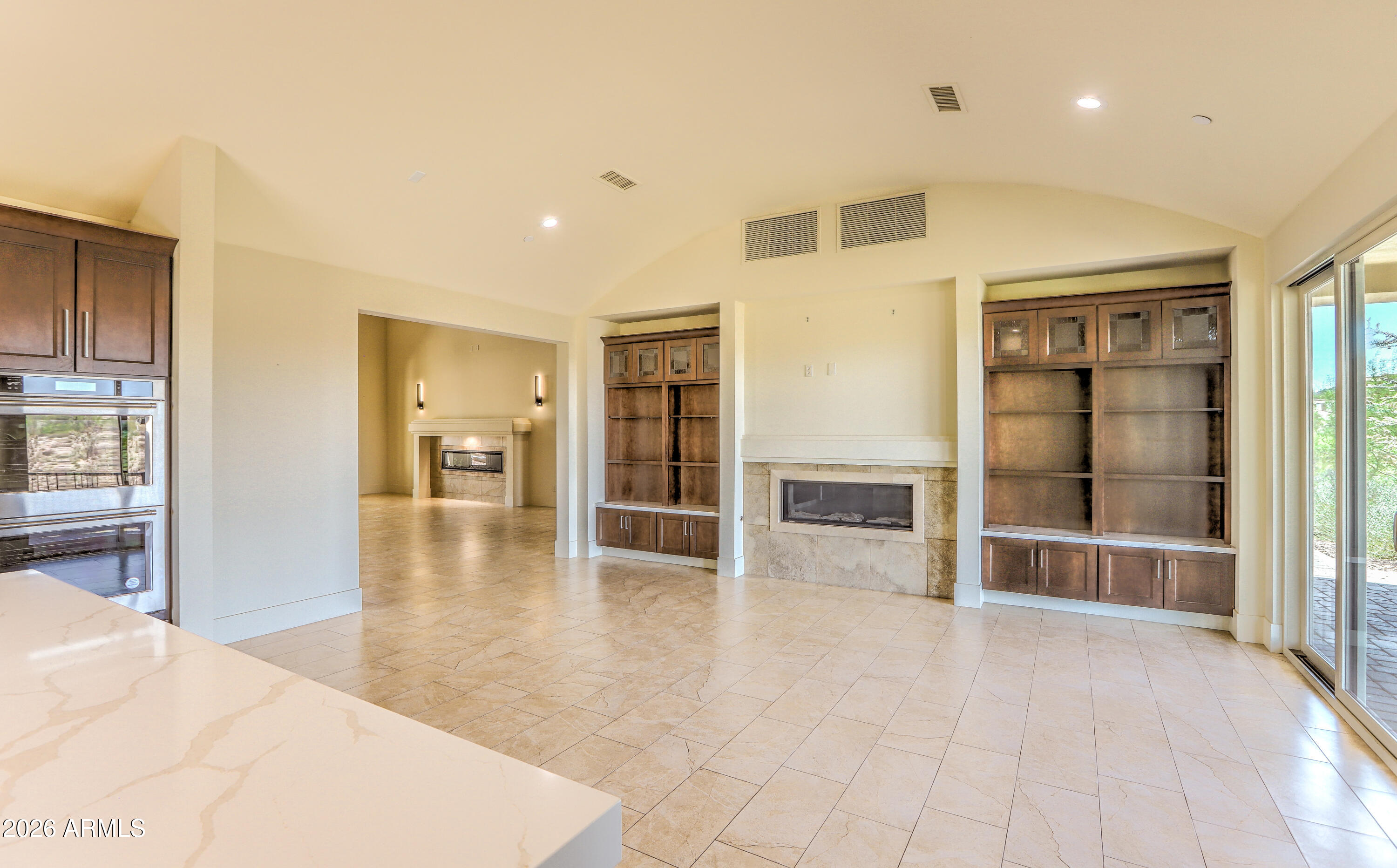 10031 N PALISADES Boulevard