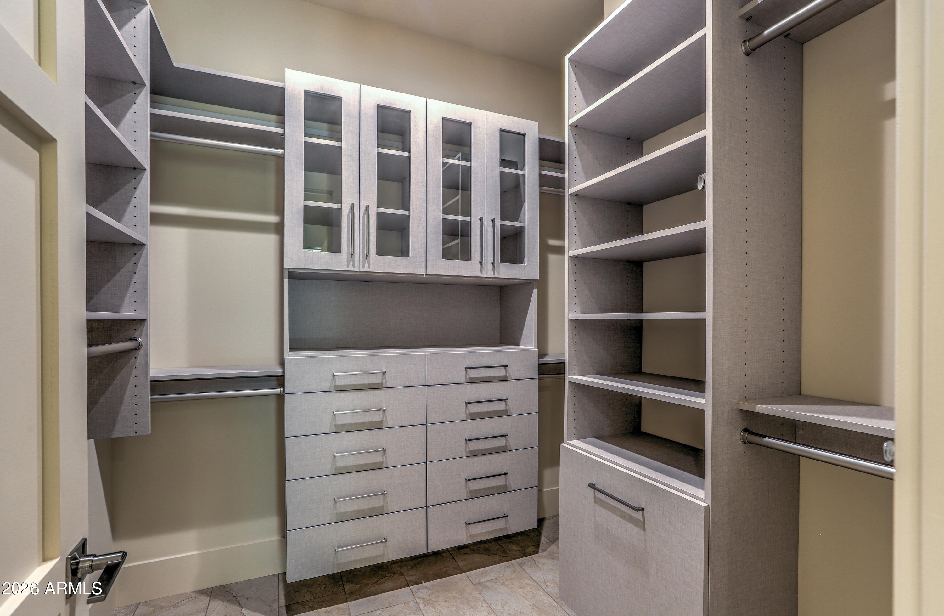 10031 N PALISADES Boulevard