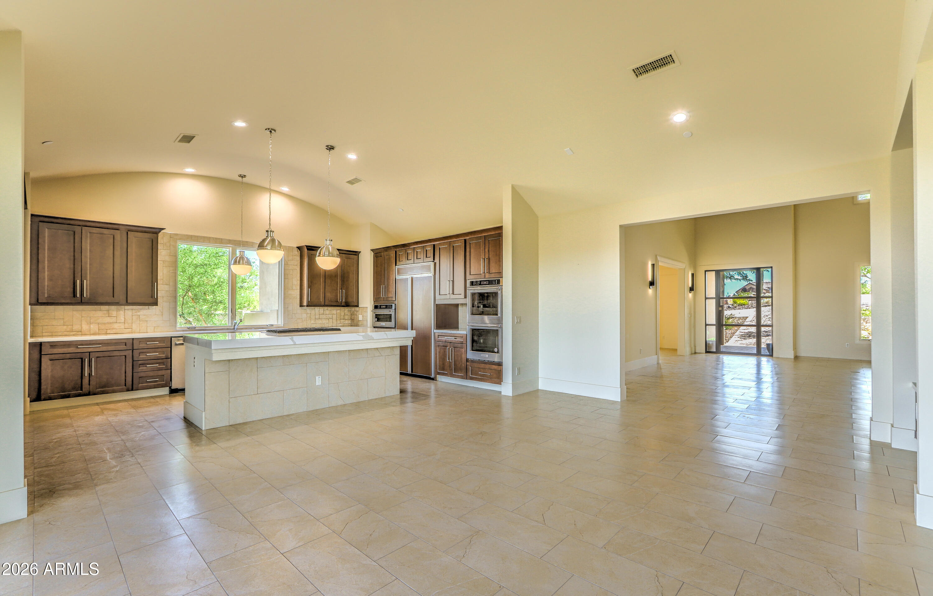 10031 N PALISADES Boulevard