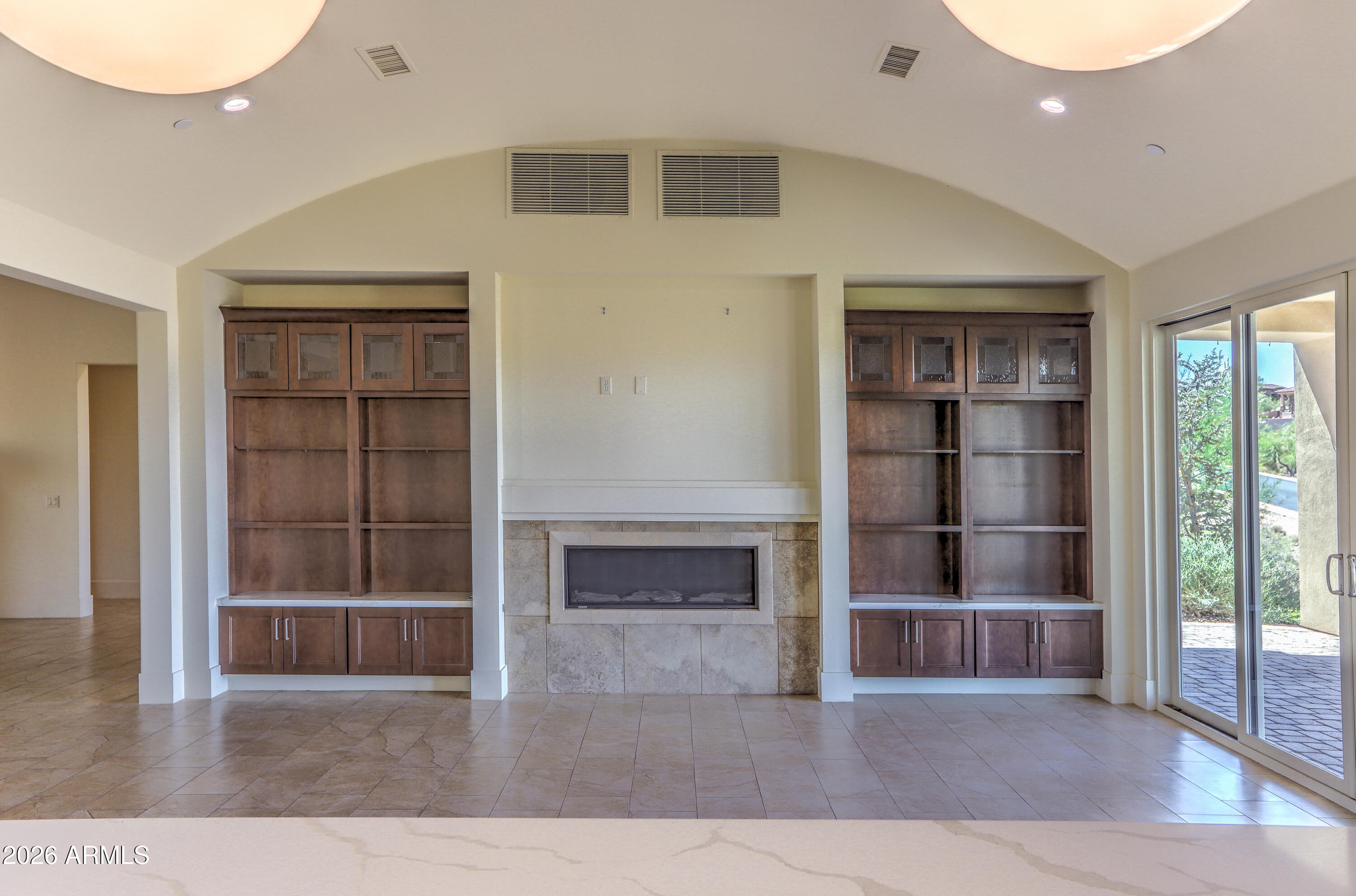 10031 N PALISADES Boulevard